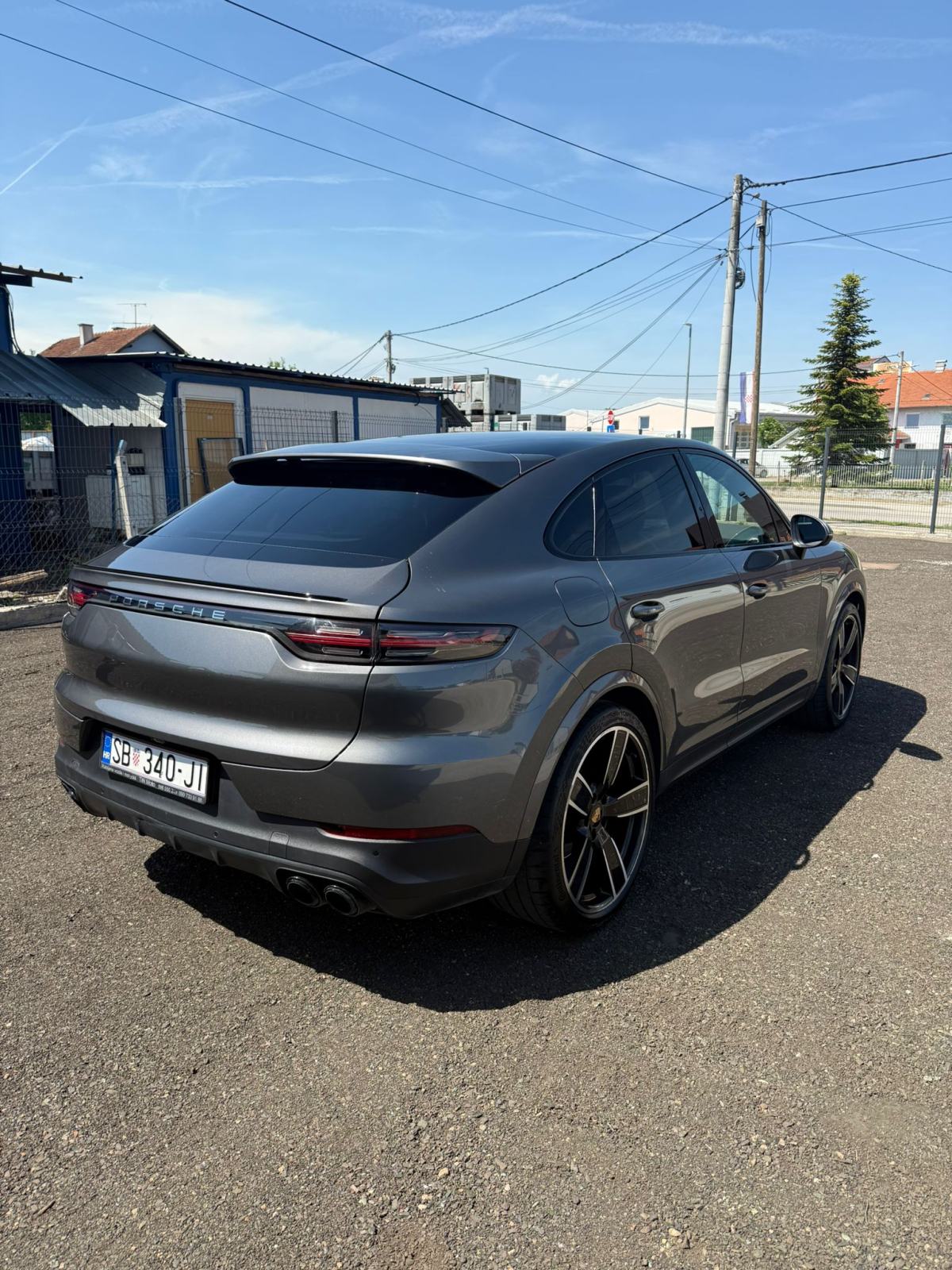 Porsche Cayenne Coupe 3.0 V6, fotografija 7