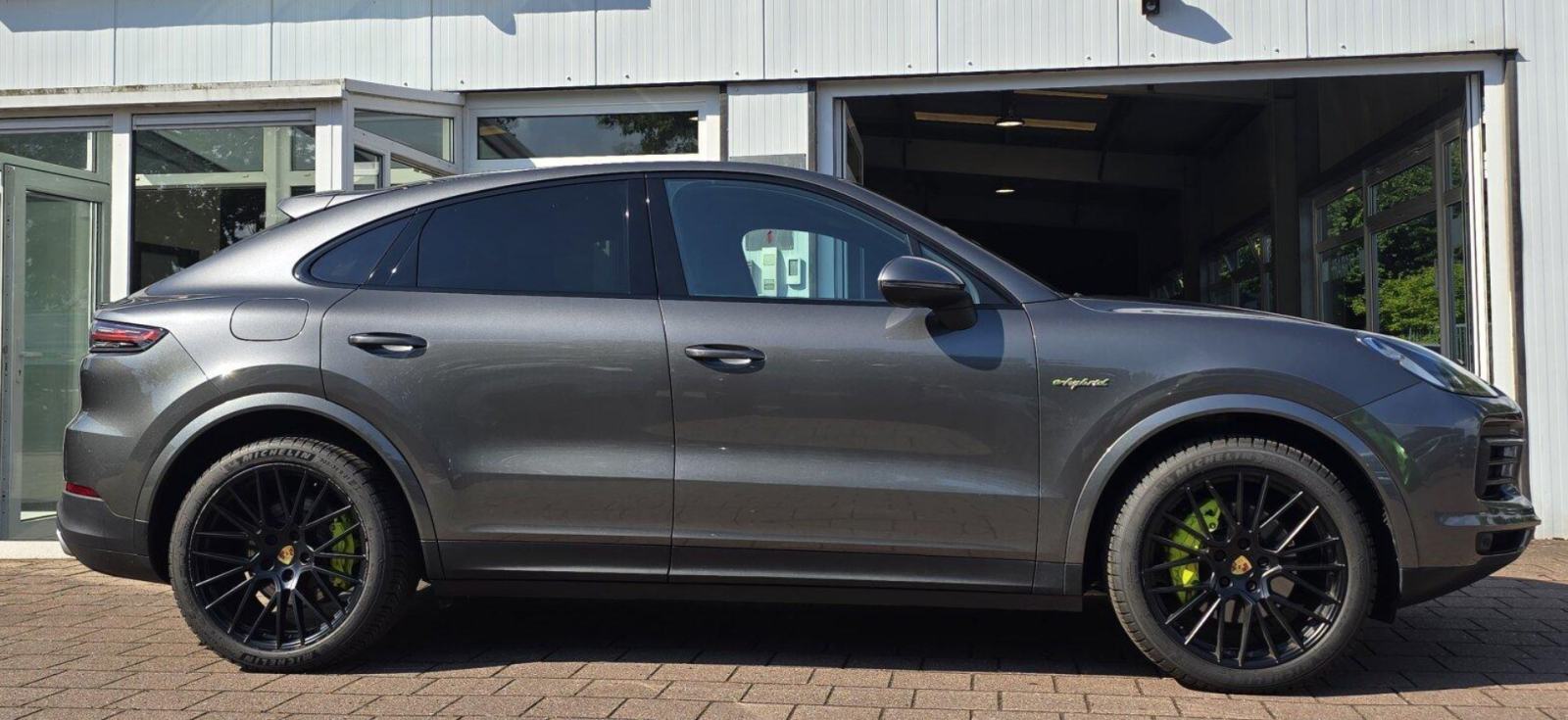 Porsche Cayenne Coupe HYBRID - PANORAMA, ZRAČNI OVJES, 21", 360 KAMERA, fotografija 4