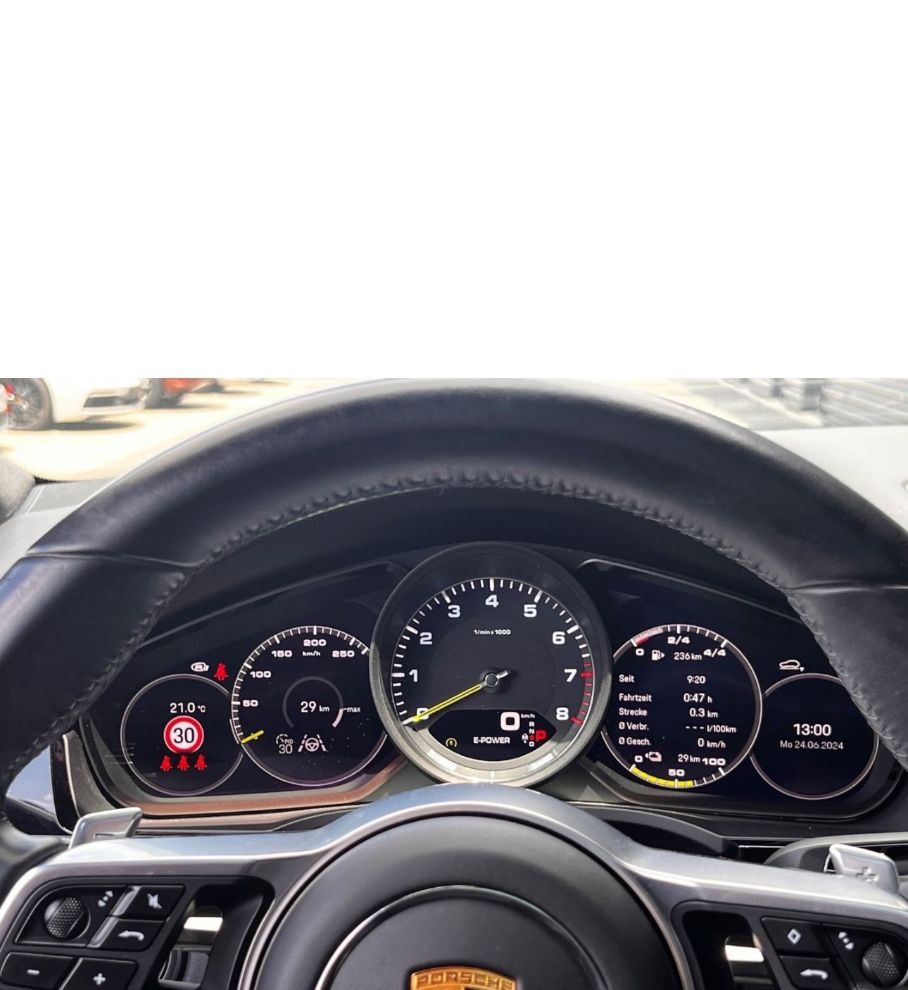 Porsche Cayenne Coupe E-Hybrid 462 KS | Porsche Approved | Top oprema, fotografija 14