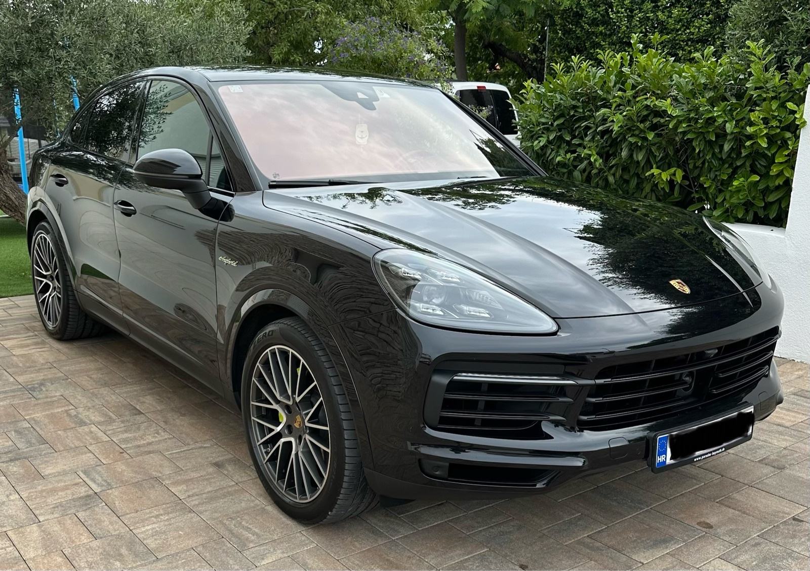 Porsche Cayenne Coupe E-Hybrid 462 KS | Porsche Approved | Top oprema, fotografija 4