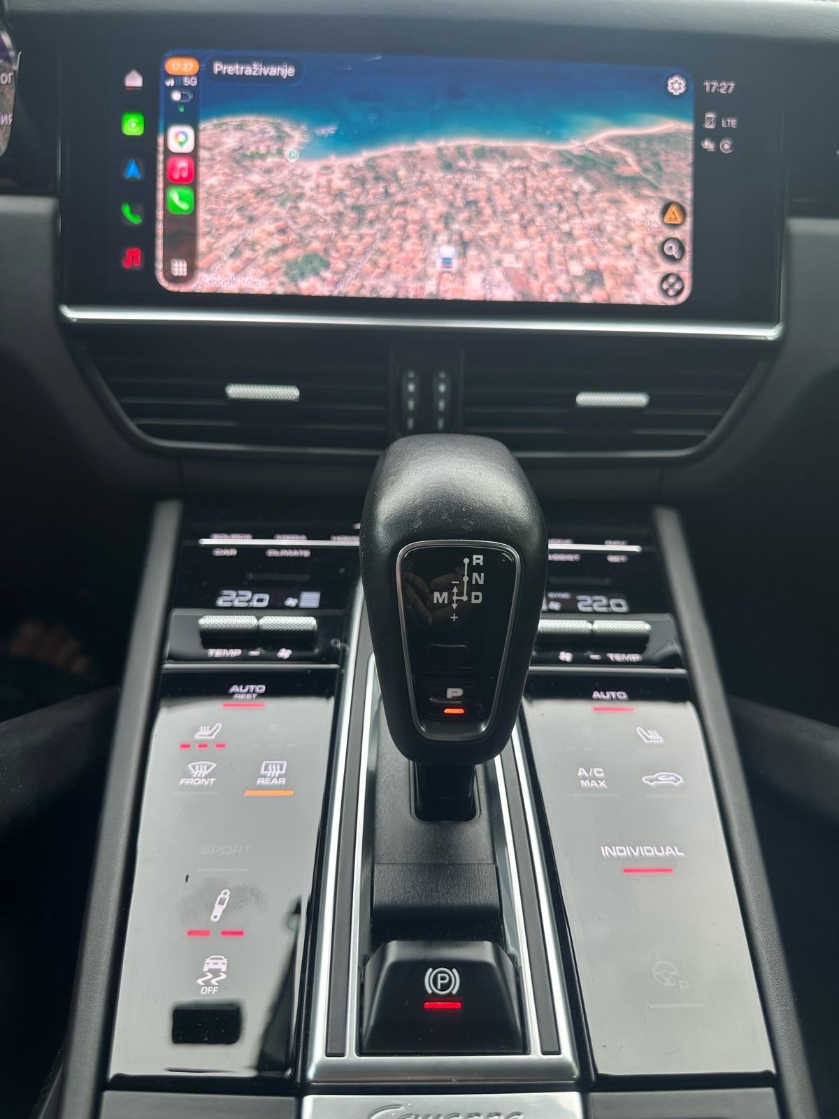 Porsche Cayenne Coupe E-Hybrid 462 KS | Porsche Approved | Top oprema, fotografija 19