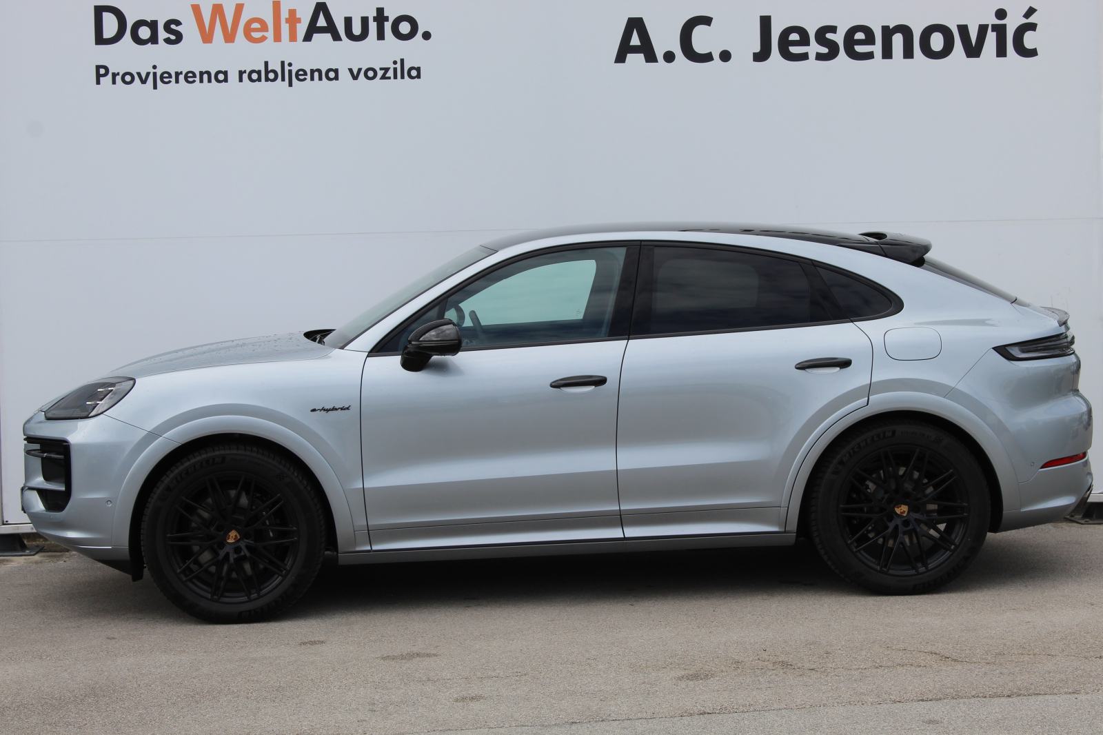 Porsche Cayenne E-Hybrid Coupé Black Edition *PONUDA DANA*, fotografija 6