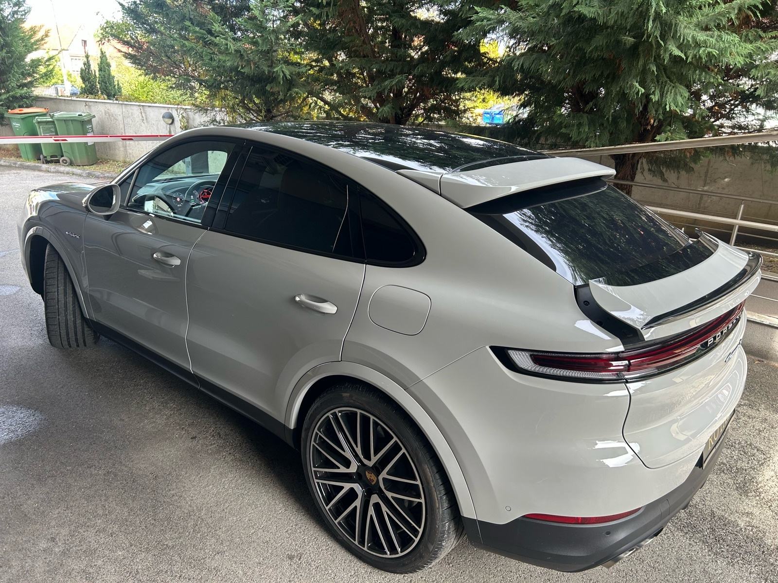 Porsche Cayenne E-Hybrid Coupé, fotografija 6