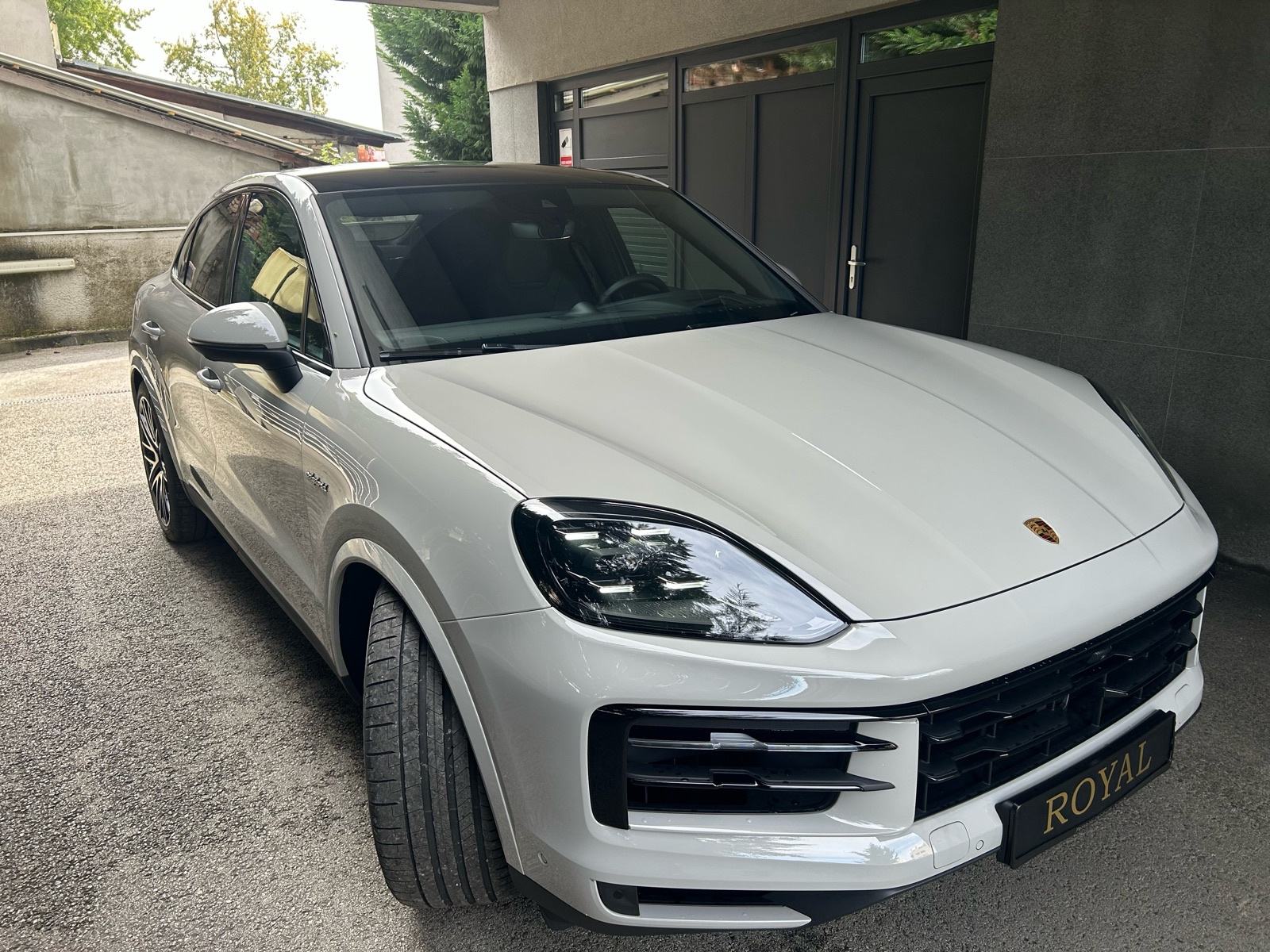 Porsche Cayenne E-Hybrid Coupé, fotografija 3