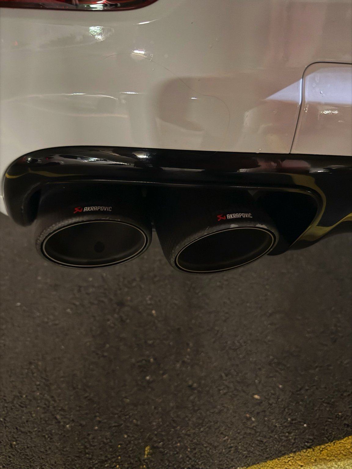 Porsche Cayenne E-Hybrid Coupe MY24, Porsche jamstvo, Akrapovic, PDV, fotografija 13
