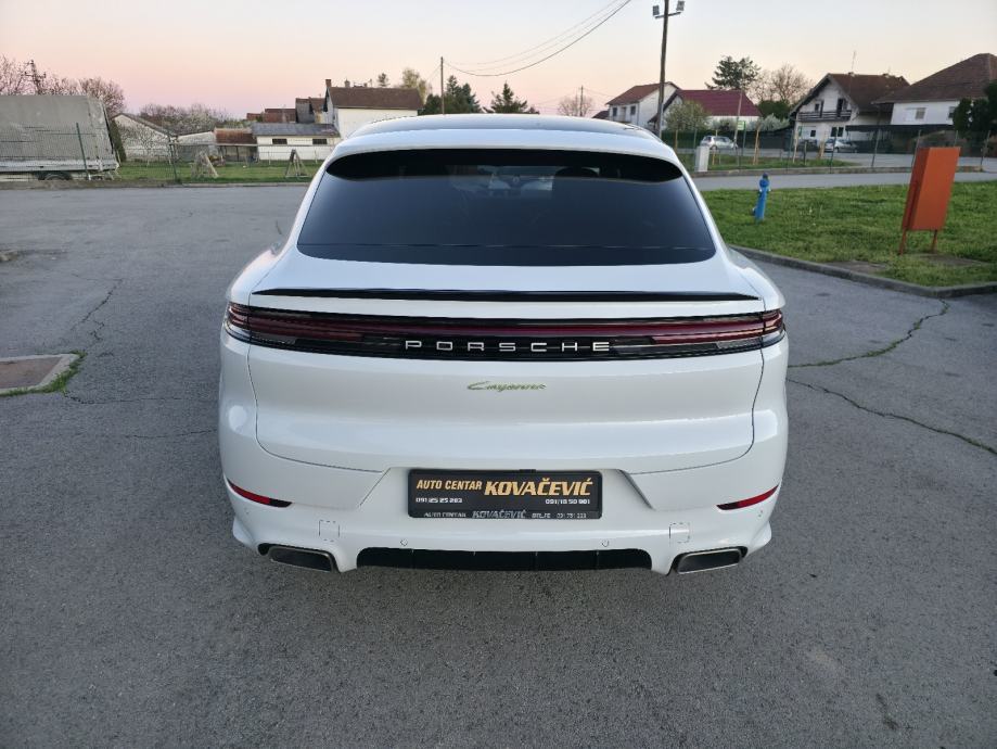 Porsche Cayenne E-Hybrid Coupe Sport ● 2024.● u Pdv-u ● reg 11/2026, fotografija 4