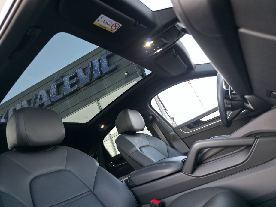 Porsche Cayenne E-Hybrid Coupe Sport ● 2024.● u Pdv-u ● reg 11/2026, fotografija 13