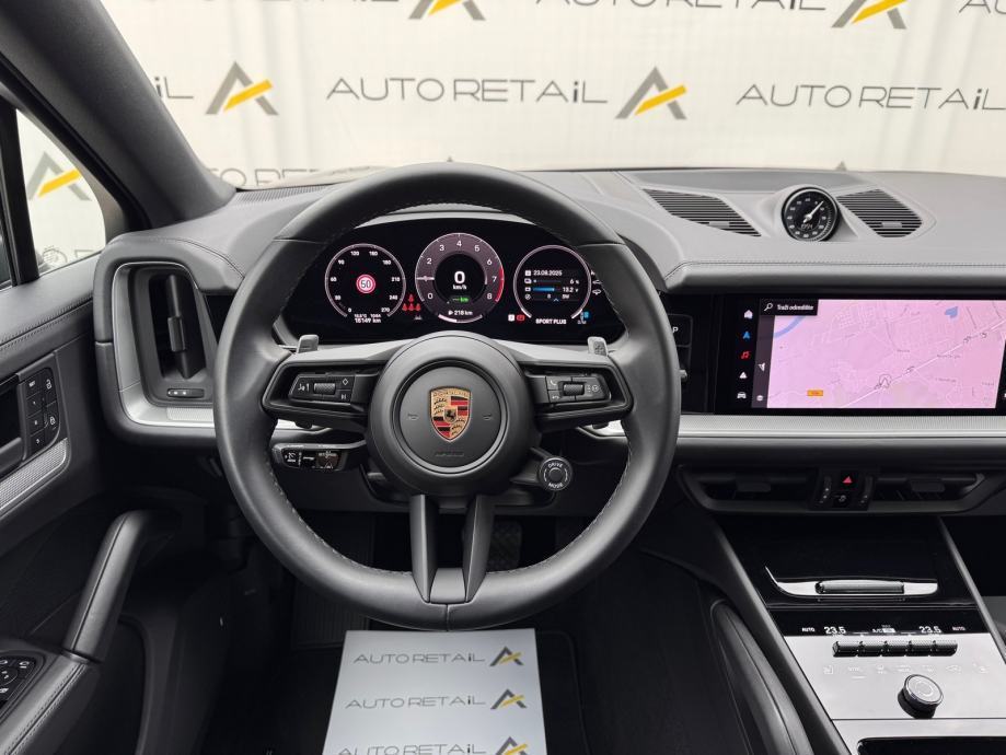 PORSCHE CAYENNE E - HYBRID COUPE ZRAČNI OVJES PANO BOSE 21" MATRIX, fotografija 13