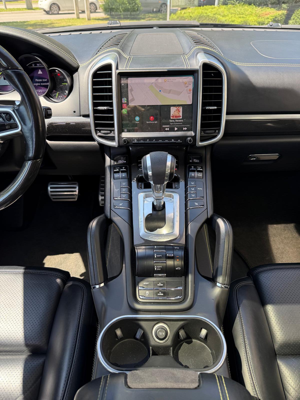PORSCHE CAYENNE S E-HYBRID - LED - PANORAMA - 2015 GOD - MAX OČUVAN!!, fotografija 18