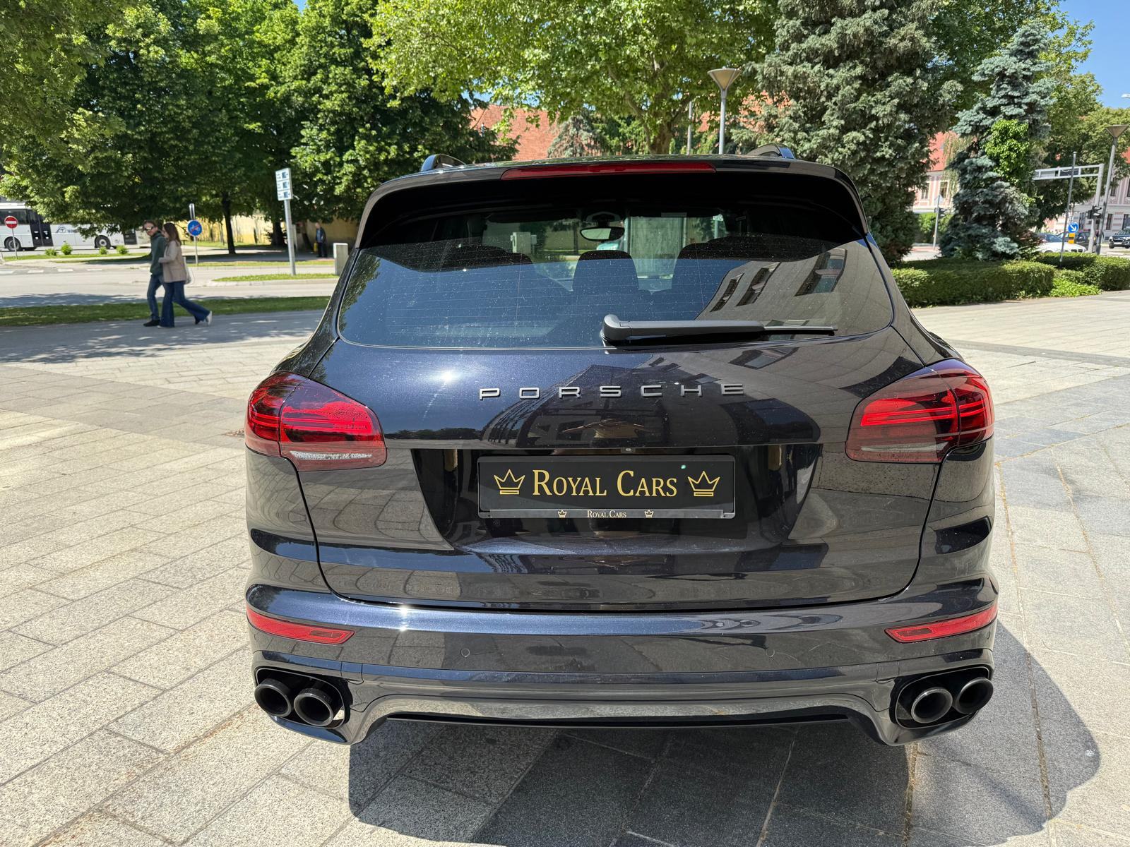 PORSCHE CAYENNE S E-HYBRID - LED - PANORAMA - 2015 GOD - MAX OČUVAN!!, fotografija 8