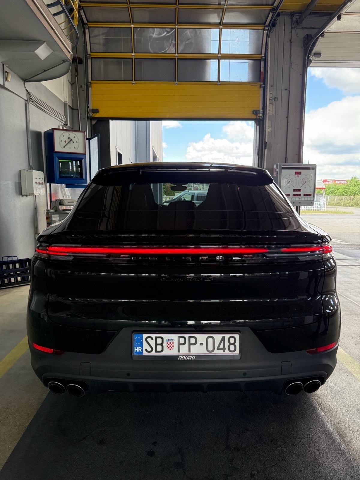 Porsche Cayenne S E-Hybrid Coupe Sportski ispuh, fotografija 6