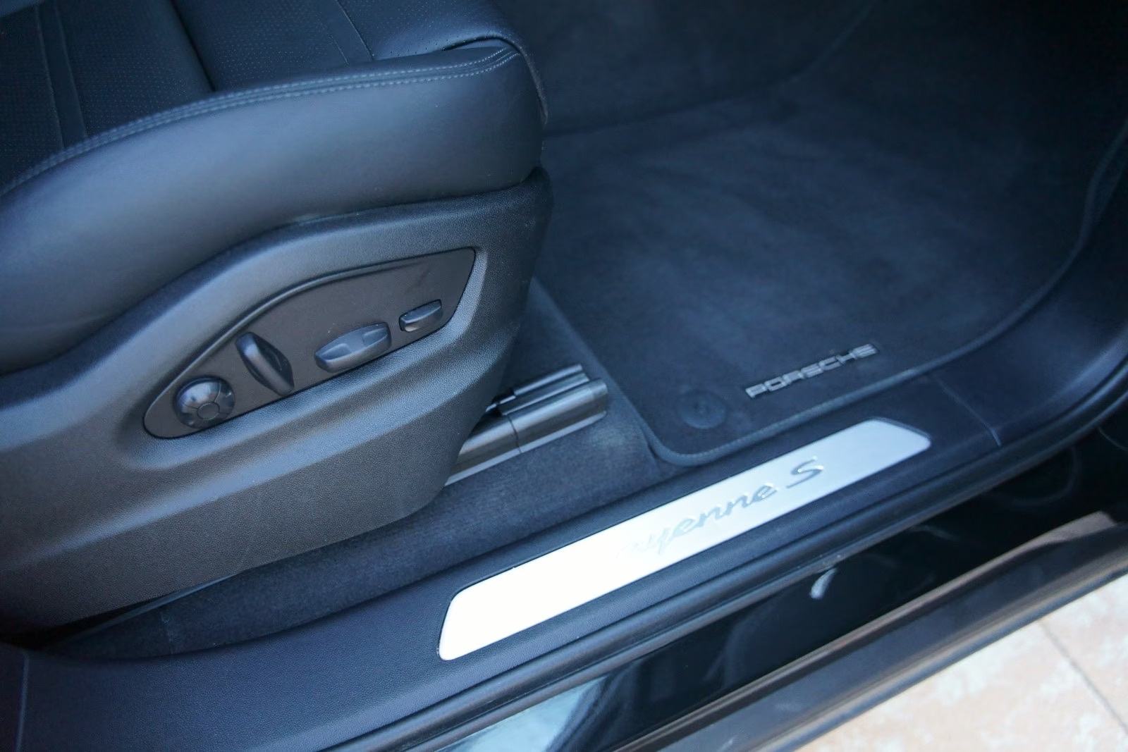 Porsche Cayenne S E-Hybrid Coupe Sportski ispuh, fotografija 9