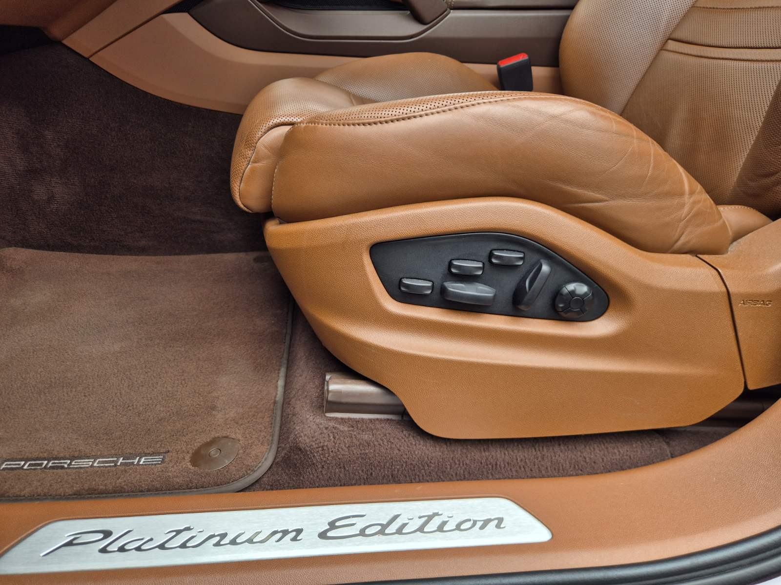 Porsche Cayenne E-Hybrid Platinum Edition, HR auto, Approved, PDV, fotografija 20