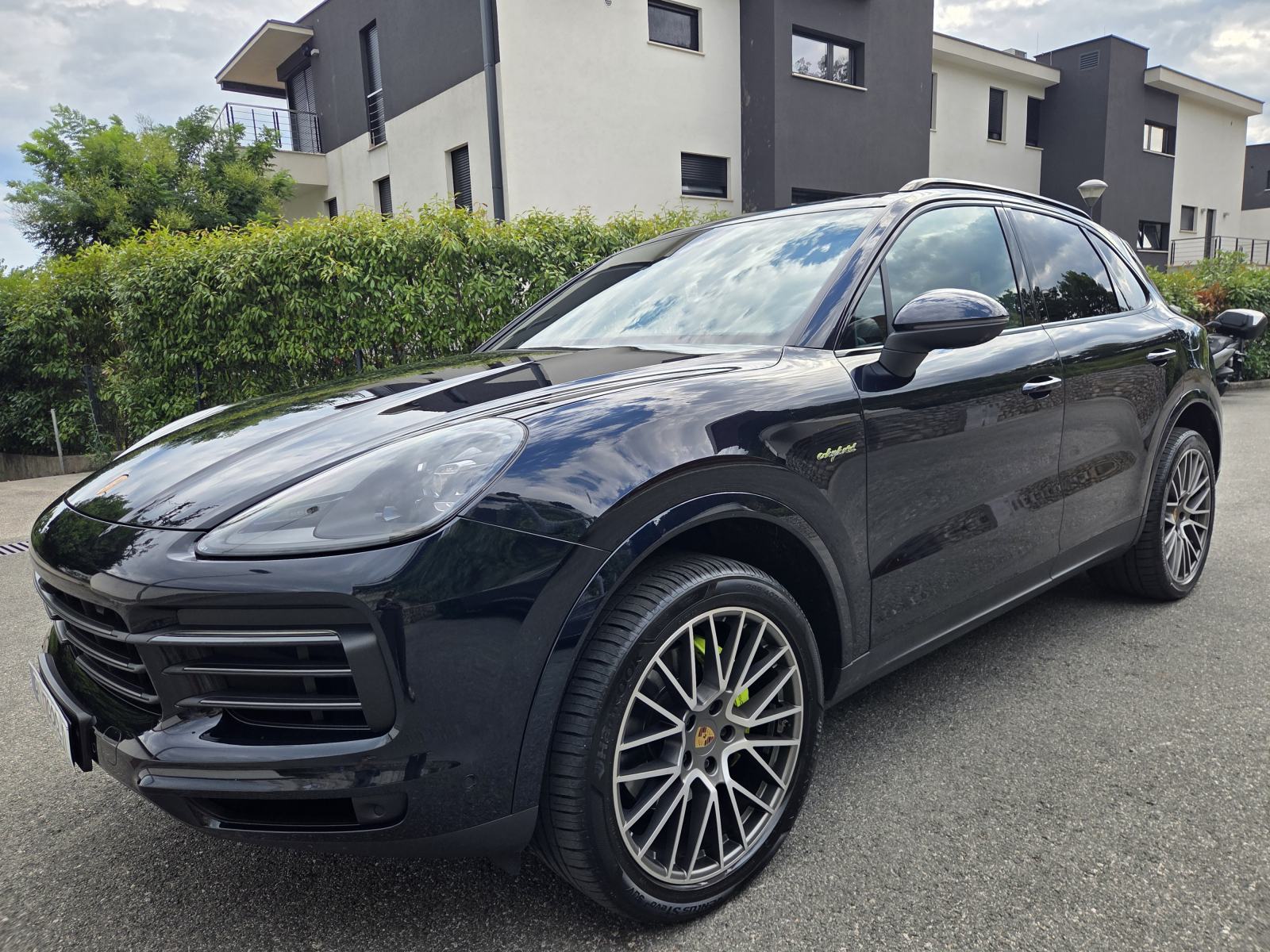 Porsche Cayenne E-hybrid Platinum Edition, MY23, fotografija 7
