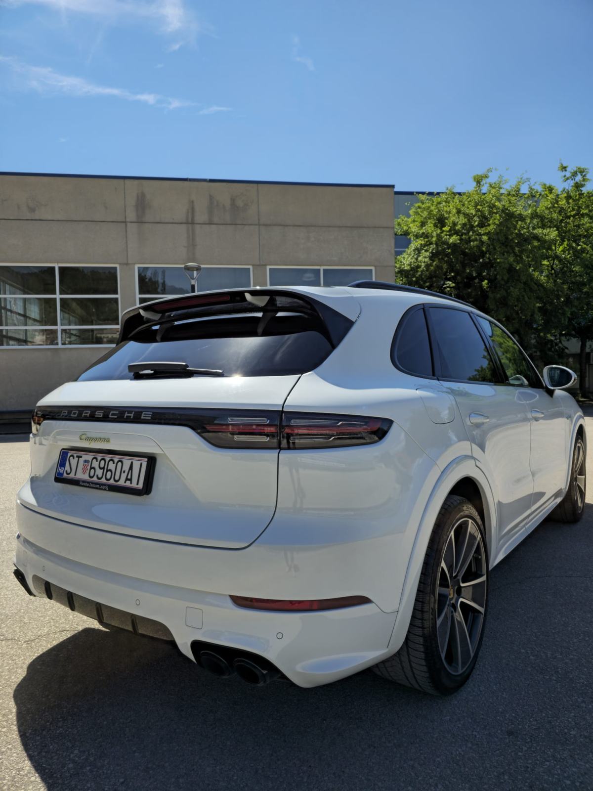 Porsche Cayenne E-Hybrid, fotografija 4