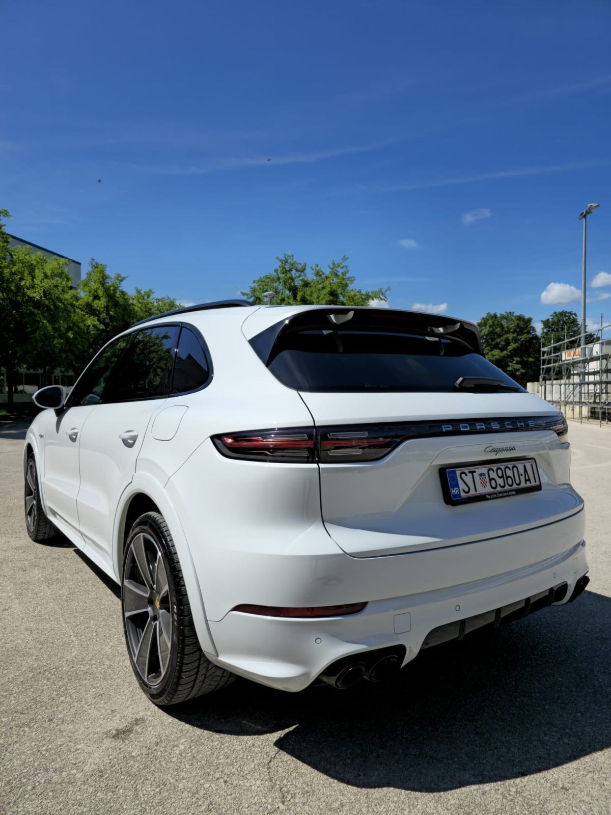 Porsche Cayenne E-Hybrid, fotografija 5