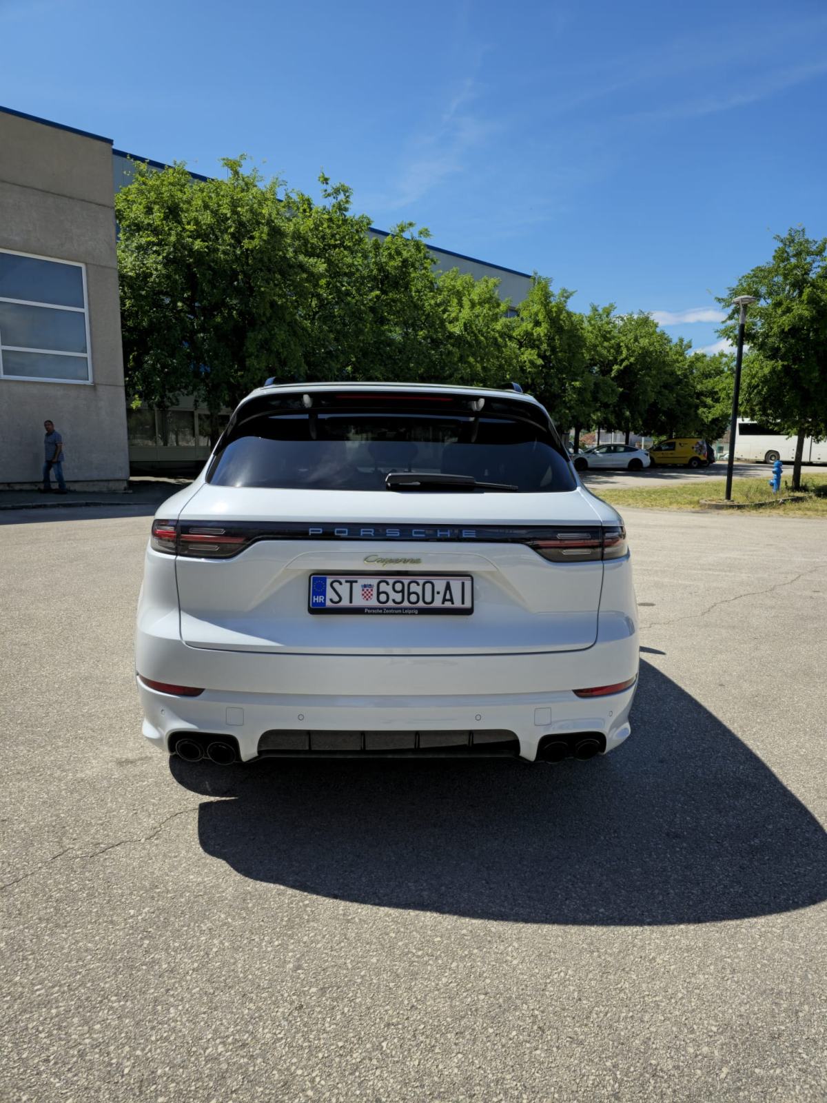 Porsche Cayenne E-Hybrid, fotografija 6