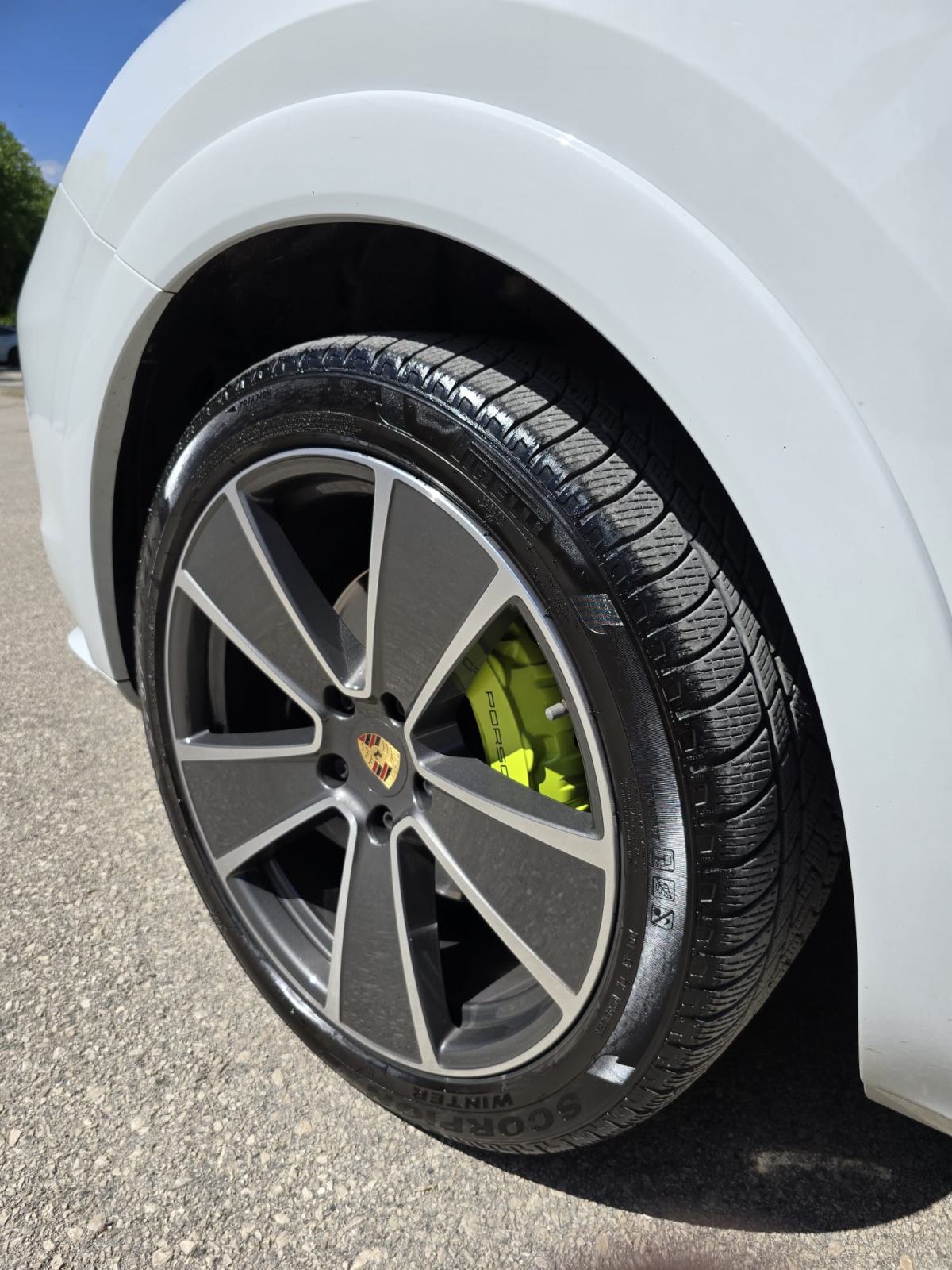 Porsche Cayenne E-Hybrid, fotografija 7