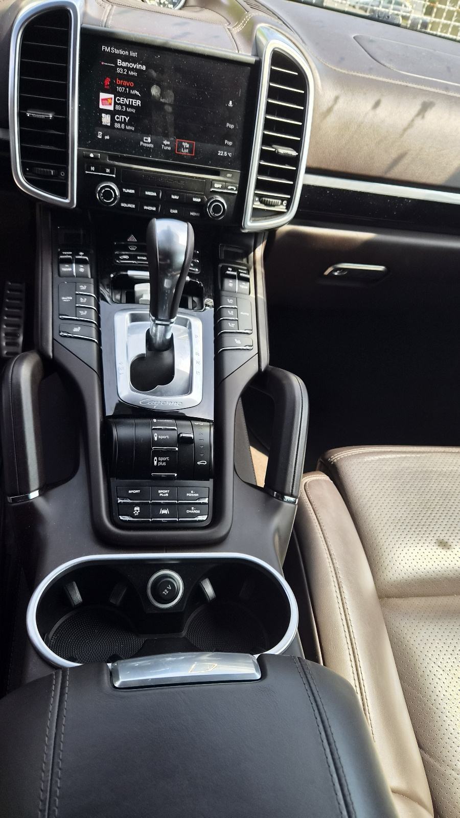 Porsche Cayenne S E-Hybrid Tiptronic Platinum - PDV u cijeni - zamjena, fotografija 11