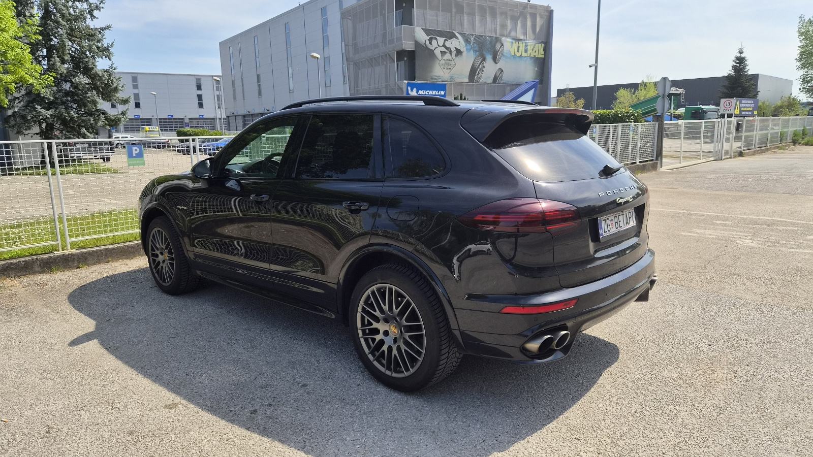 Porsche Cayenne S E-Hybrid Tiptronic Platinum - PDV u cijeni - zamjena, fotografija 10