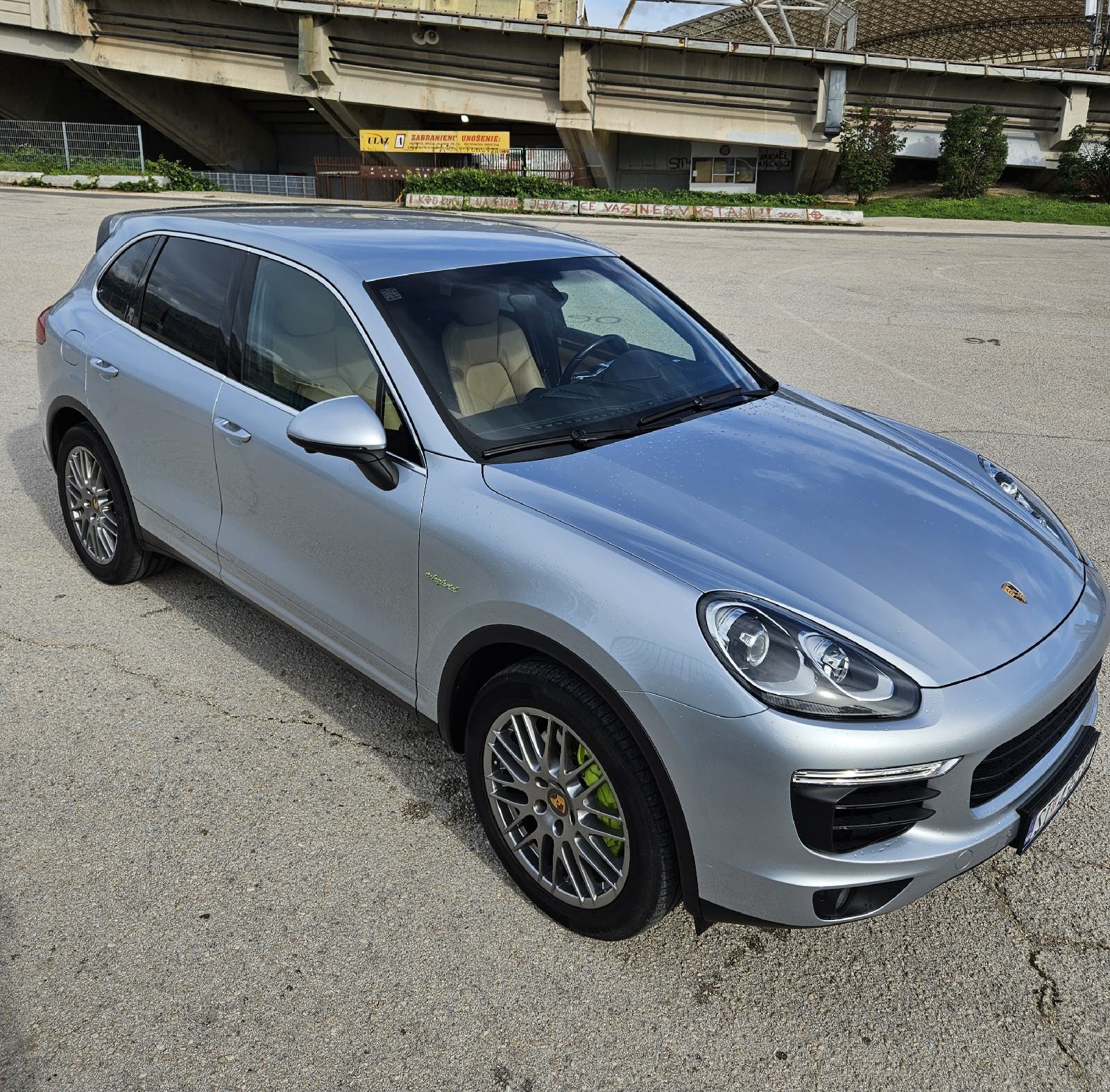 Porsche Cayenne S E-Hybrid Tiptronic •Porsche Approved 2027•, fotografija 2