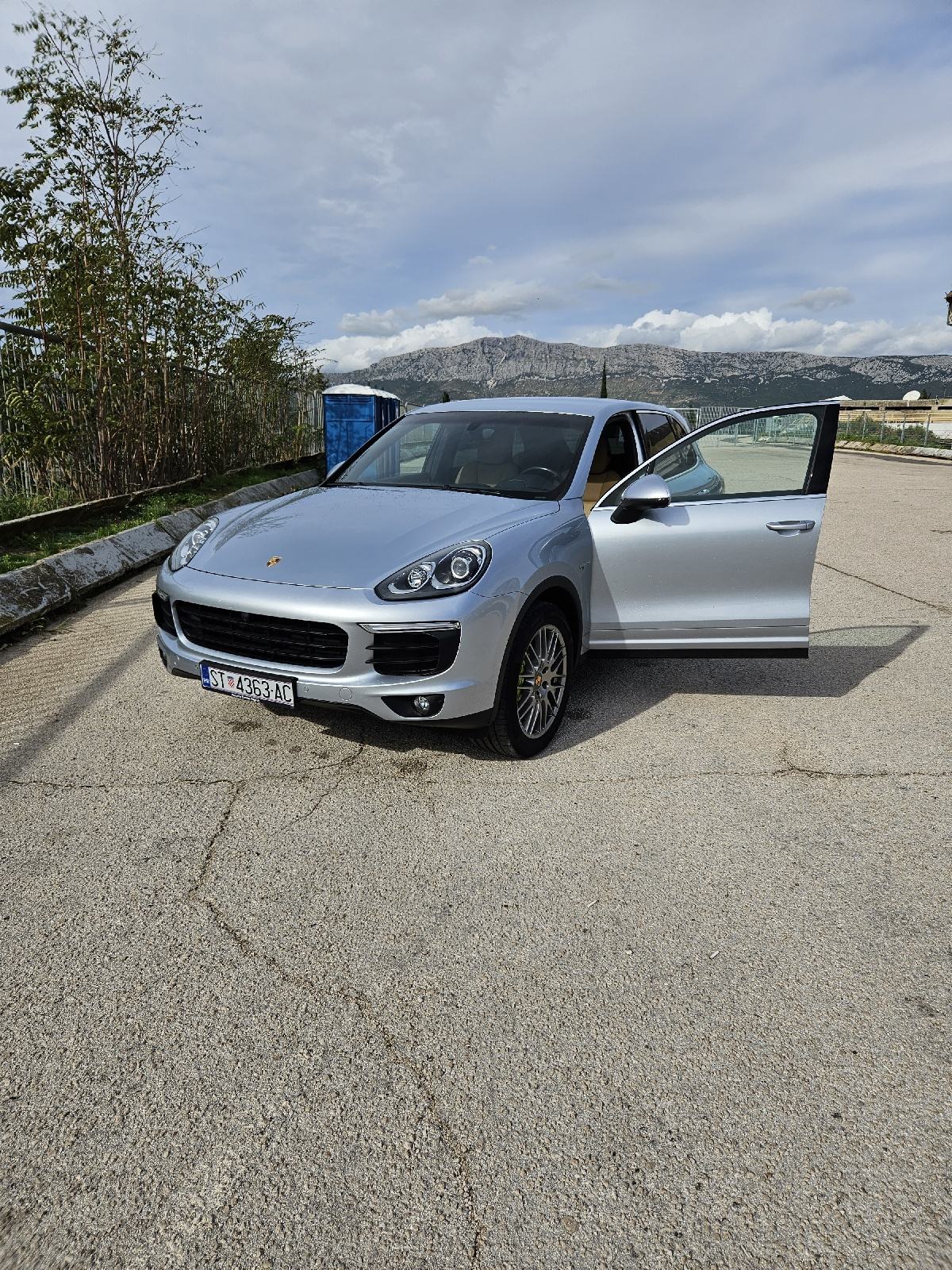 Porsche Cayenne S E-Hybrid Tiptronic •Porsche Approved 2027•, fotografija 4