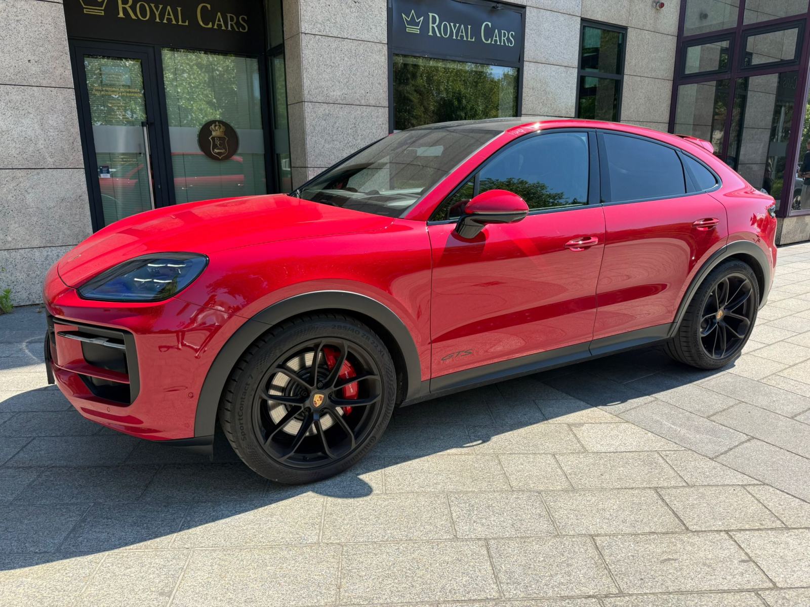 PORSCHE CAYENNE GTS COUPE - 2024 GOD - SPORT PAKET - U PDVU!, fotografija 11