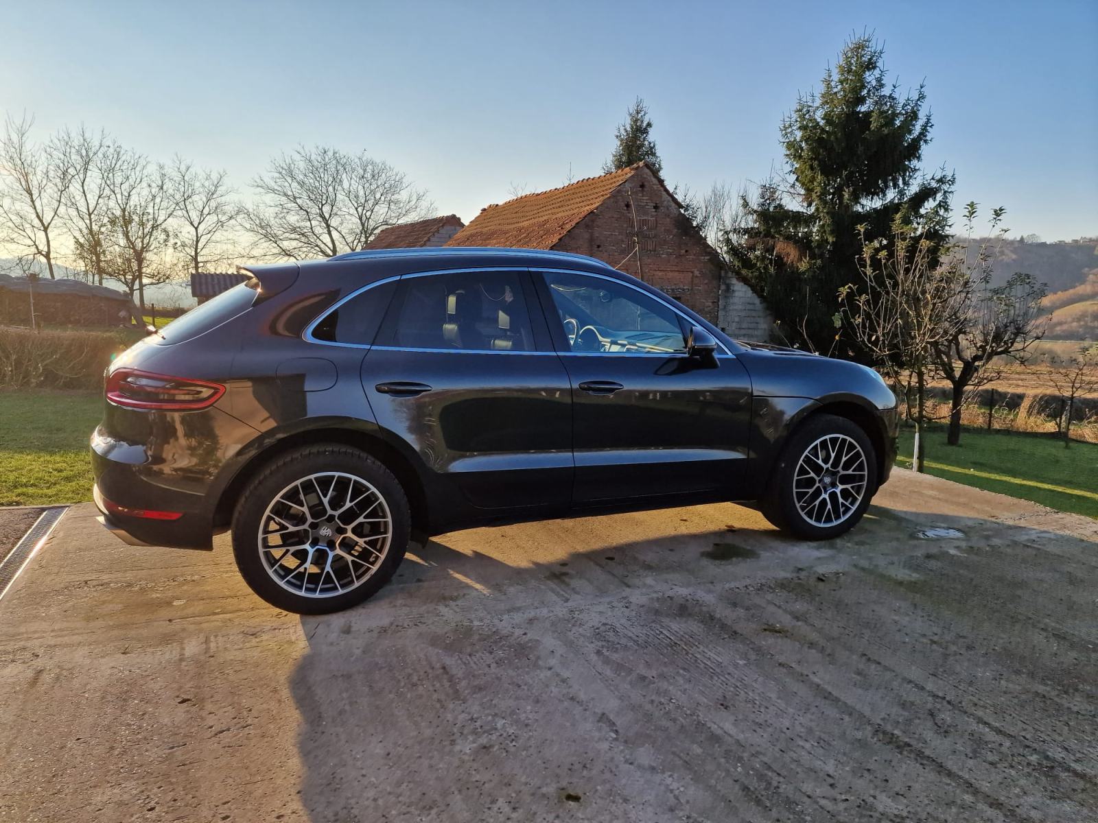 Porsche Macan 2,0 PDK, fotografija 7