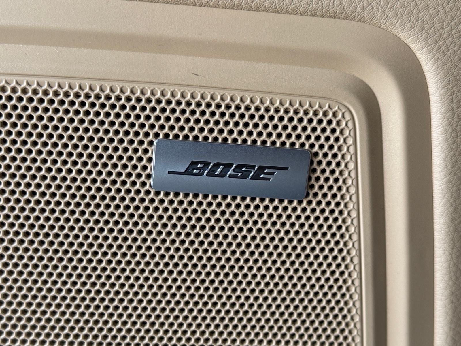 Porsche Macan 2.0 PANORAMA,BOSE,KAMERA,KEYLESS,KOŽA,REG. DO 11/2026!, fotografija 12