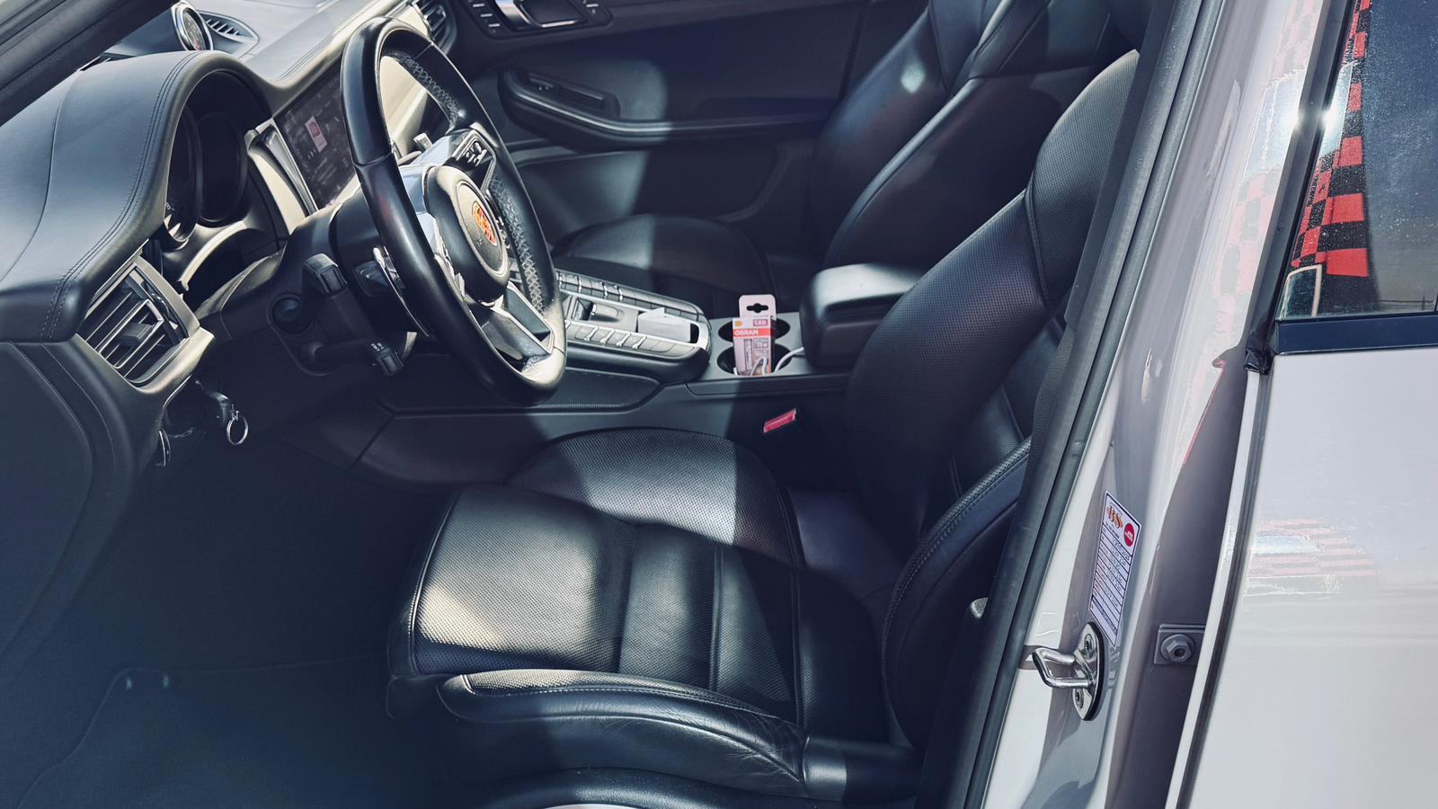 PORSCHE MACAN - 2018 GOD - REDIZAJN - BOSE OZVUČENJE - TOP STANJE!, fotografija 13