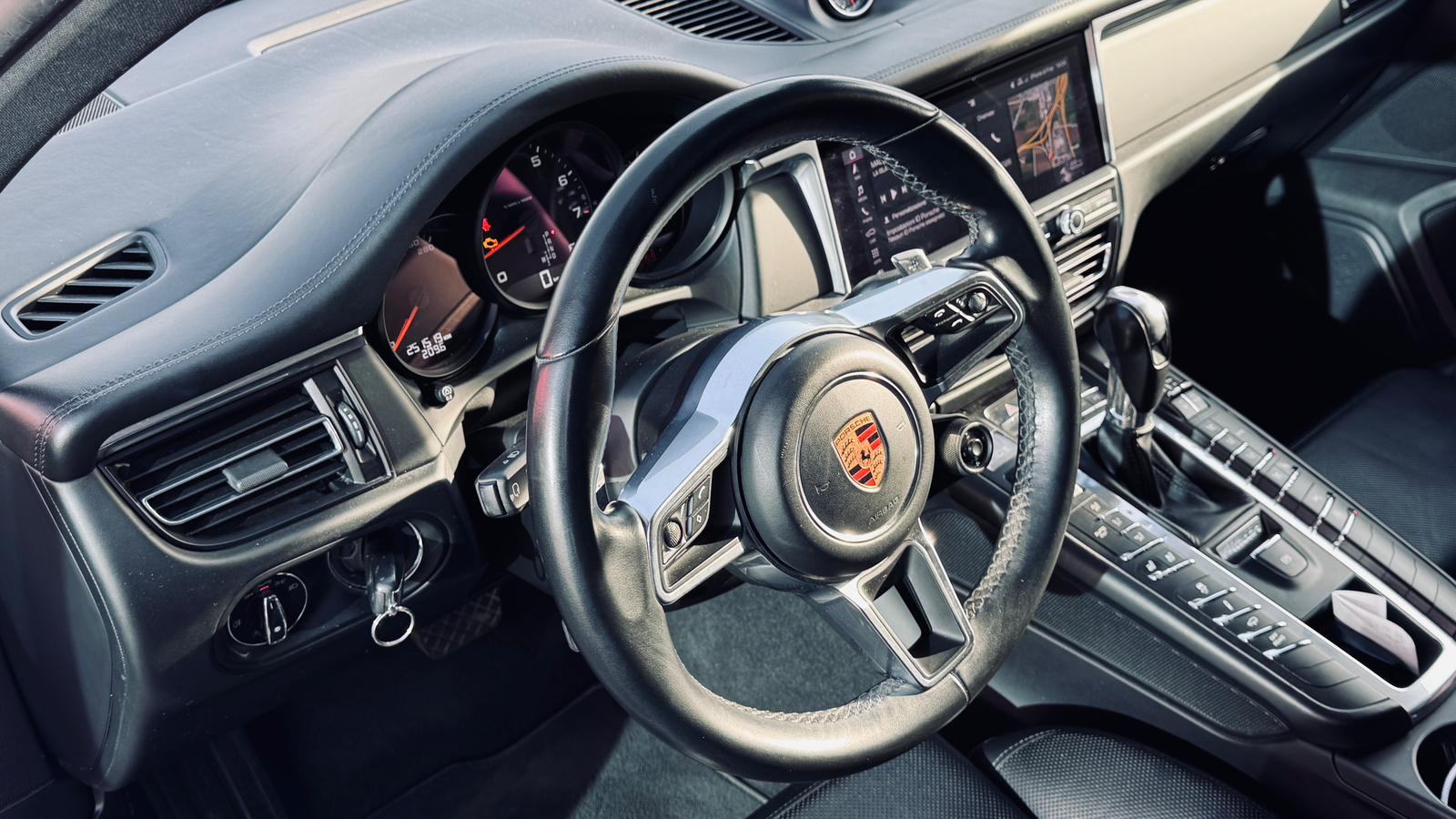 PORSCHE MACAN - 2018 GOD - REDIZAJN - BOSE OZVUČENJE - TOP STANJE!, fotografija 11