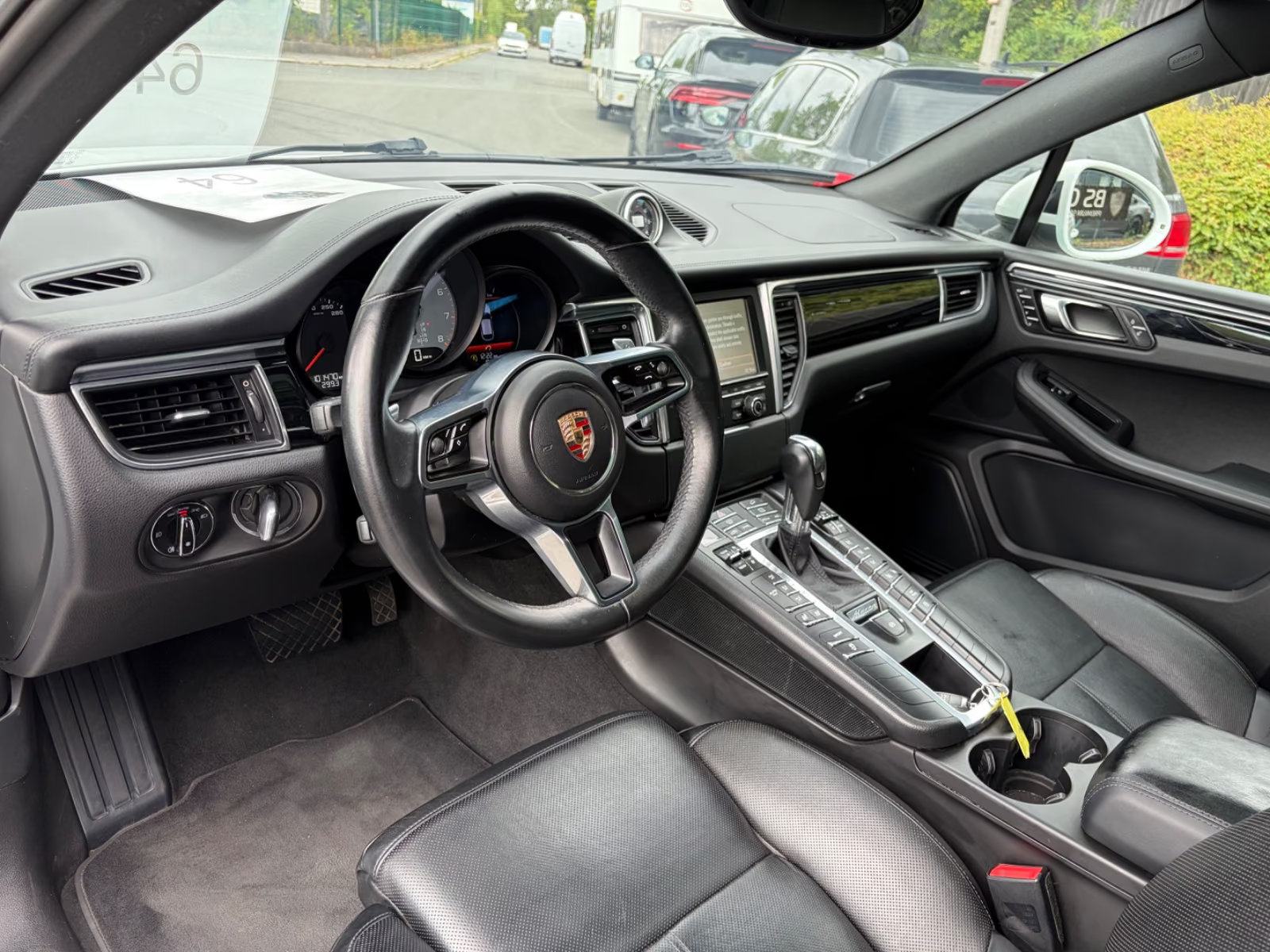 Porsche Macan 3,0 V6 PDK ChronoSport BiXenon navi koža pano gr.sj.x4, fotografija 12