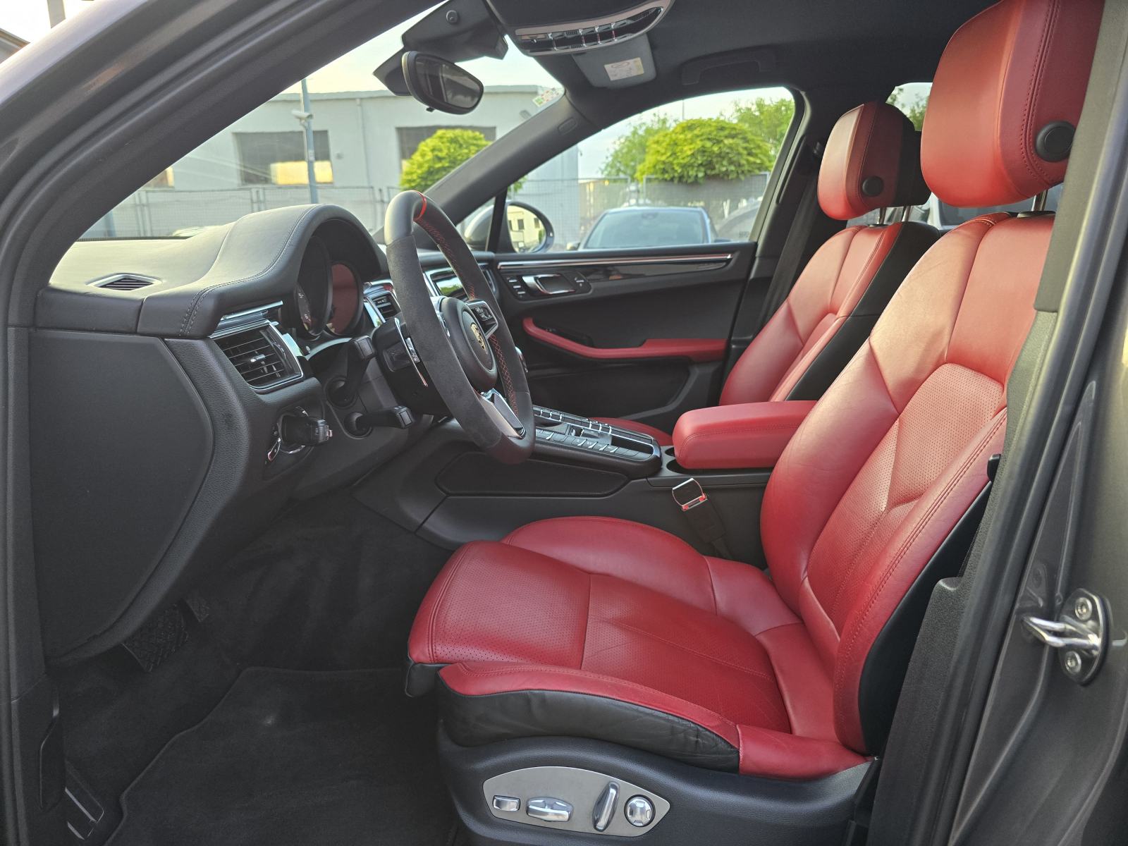 PORSCHE MACAN S 3.0D * 4X4 * ODLIČNO STANJE * CHRONO * 26 999€ *, fotografija 18