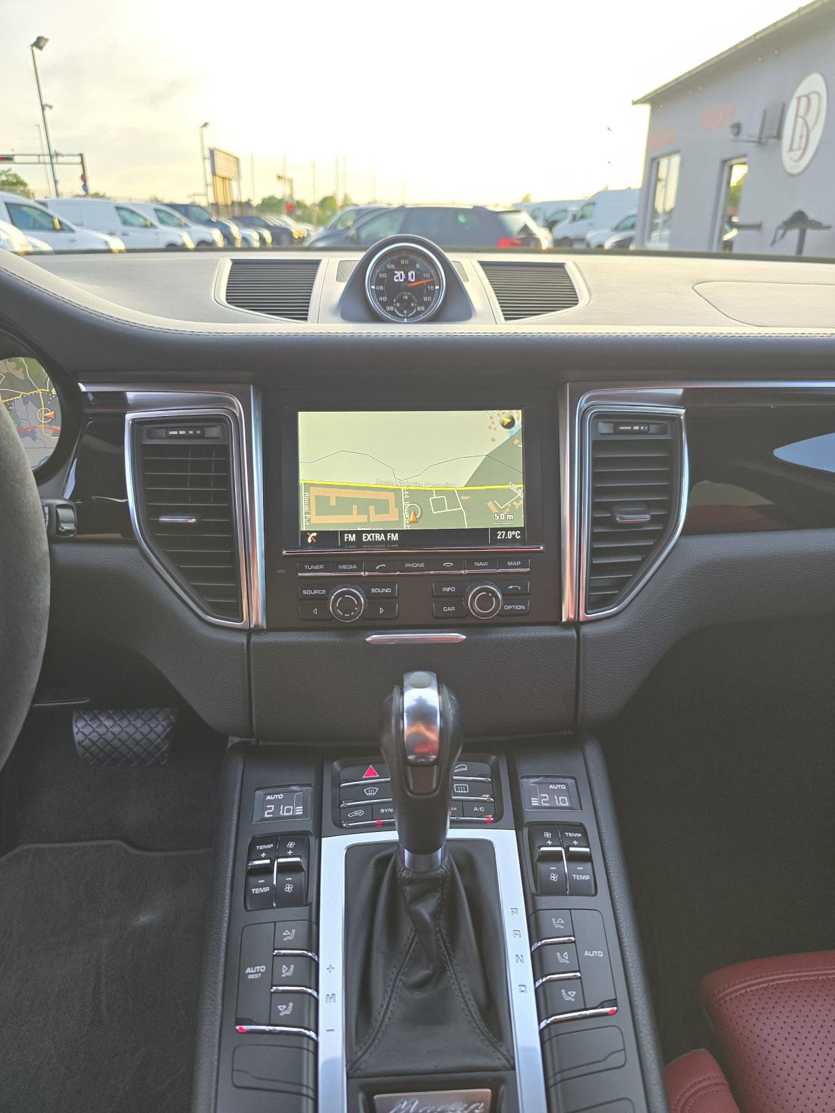 PORSCHE MACAN S 3.0D * 4X4 * ODLIČNO STANJE * CHRONO * 26 999€ *, fotografija 15
