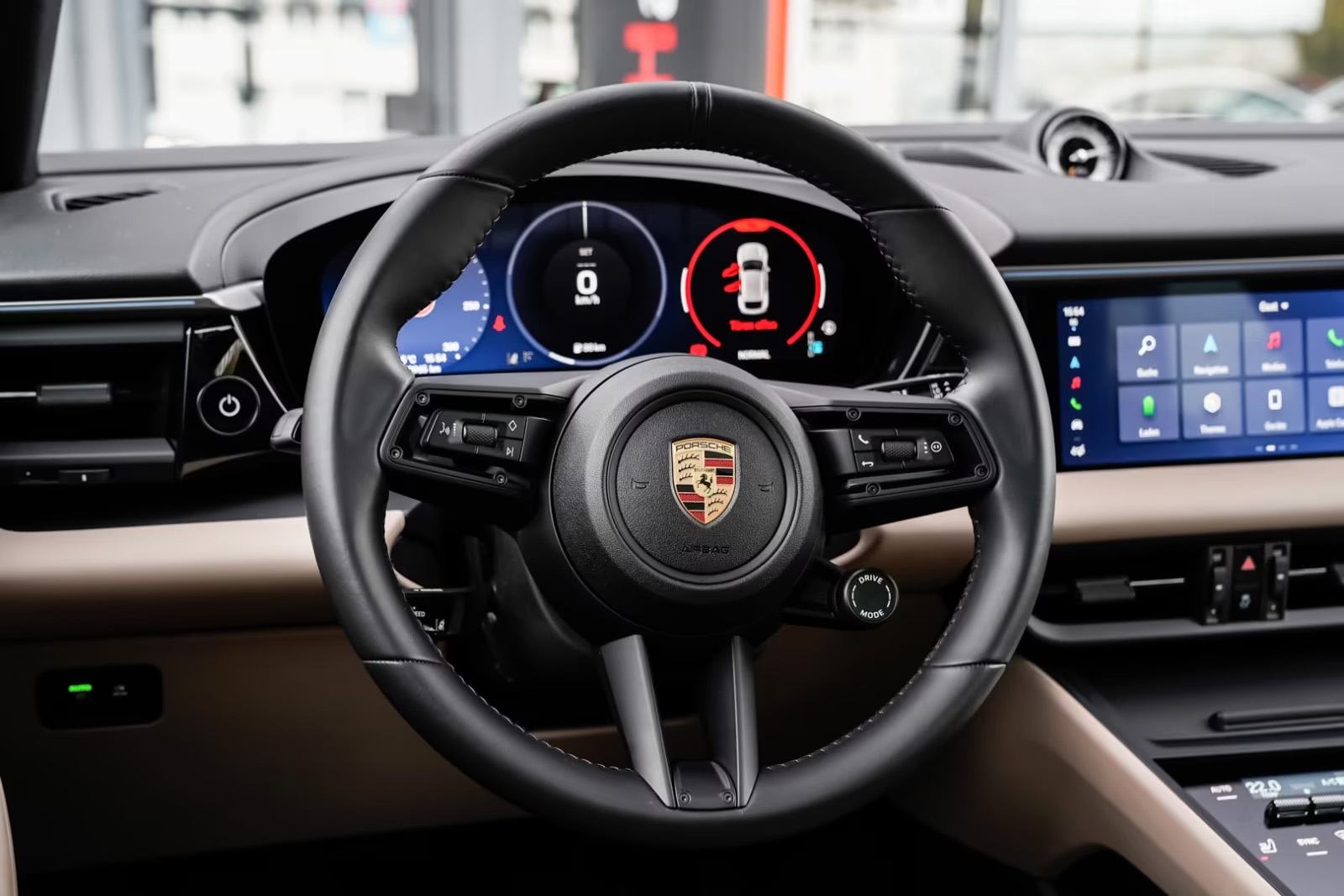 Porsche Macan 4 | 408KS | KOŽA | PANORAMA | KAMERA | MEMORIJA, fotografija 13