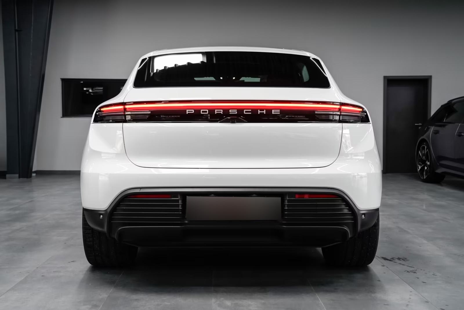 Porsche Macan 4 | 408KS | KOŽA | PANORAMA | KAMERA | MEMORIJA, fotografija 6