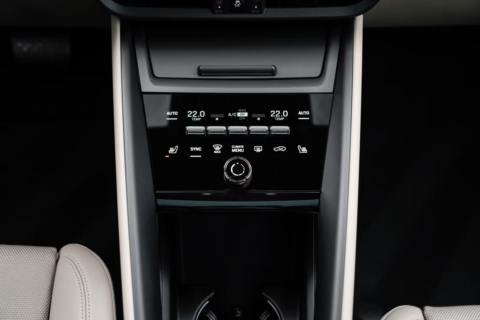 Porsche Macan 4 | 408KS | KOŽA | PANORAMA | KAMERA | MEMORIJA, fotografija 17