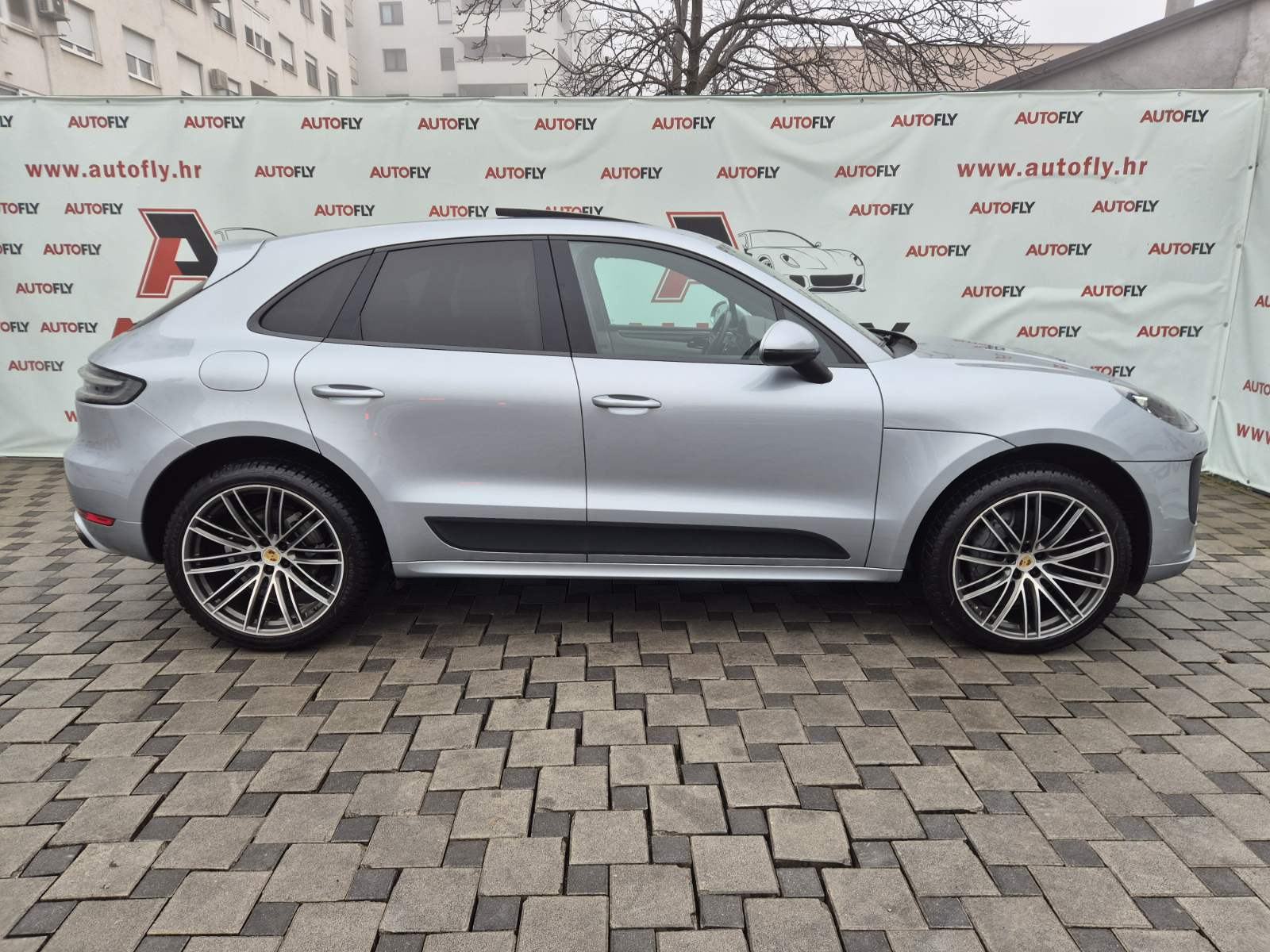 Porsche Macan S 3.0 V6, Chrono, BOSE, Pano, Matrix, Koža, Navi, 20", fotografija 5