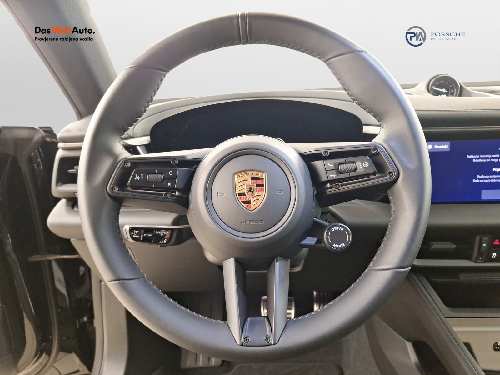 Porsche Macan * DEMO VOZILO *, fotografija 12