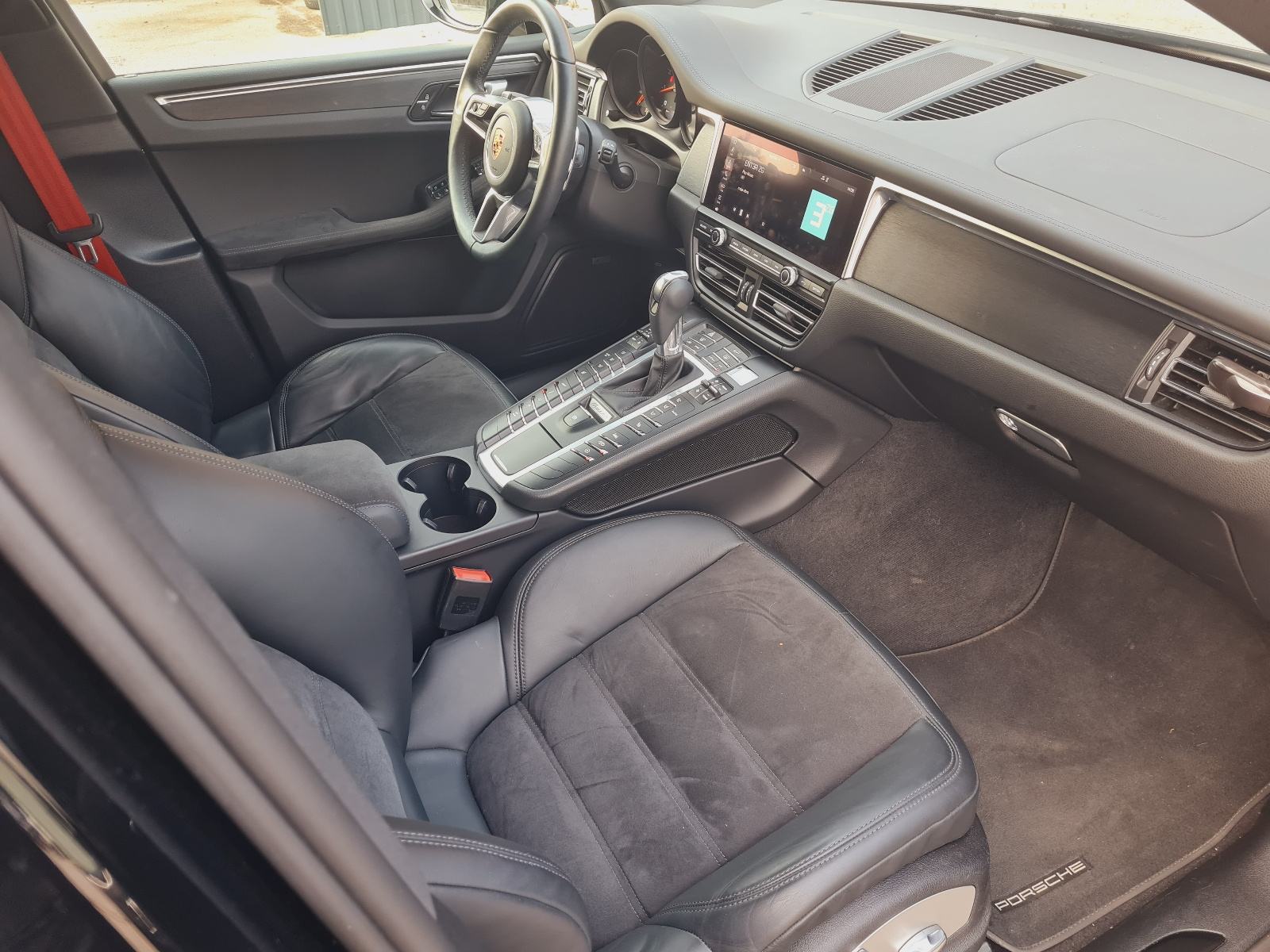 Porsche Macan GTS --2020.g.--30.278km--, fotografija 8