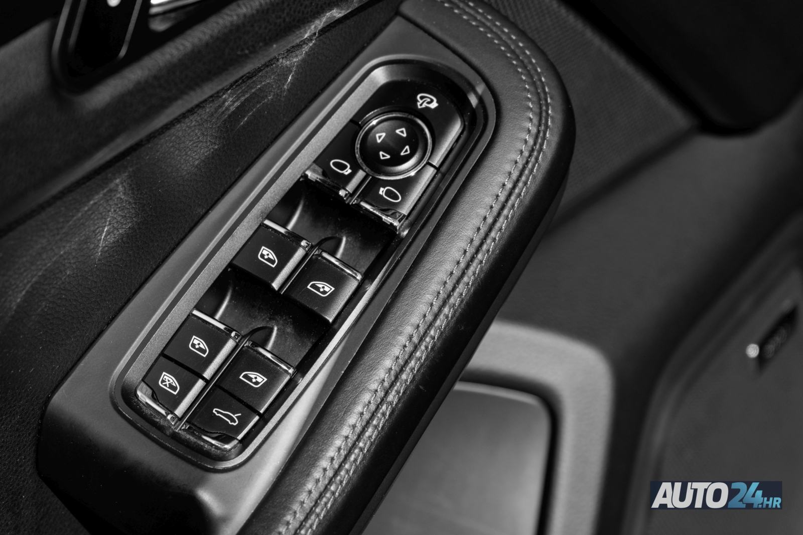 Porsche Macan GTS 3,0 V6|1. VL|PANO|ZRAK|14-WAY|2 GOD JAMST|RATA 599 €, fotografija 19