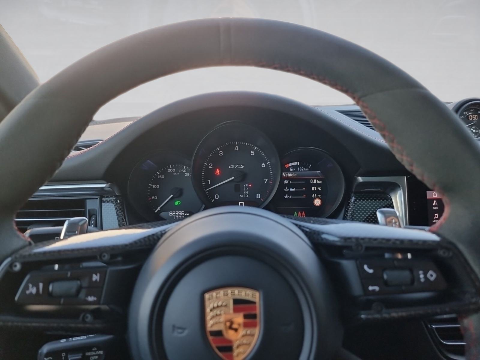 Porsche Macan gts 4x4, HR AUTO, SERVISNA POVIJEST, REG 09/26, fotografija 15