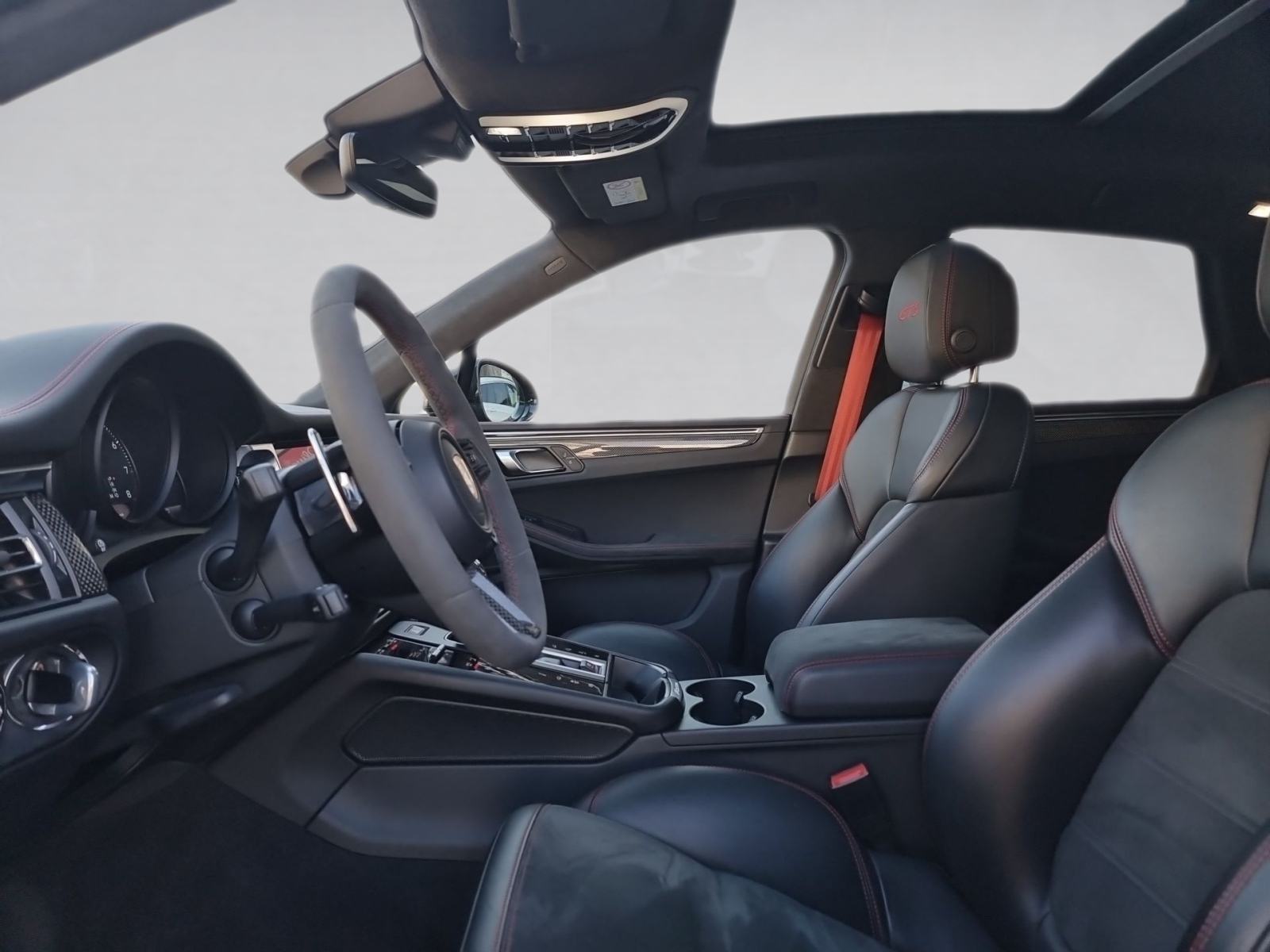 Porsche Macan gts 4x4, HR AUTO, SERVISNA POVIJEST, REG 09/26, fotografija 19