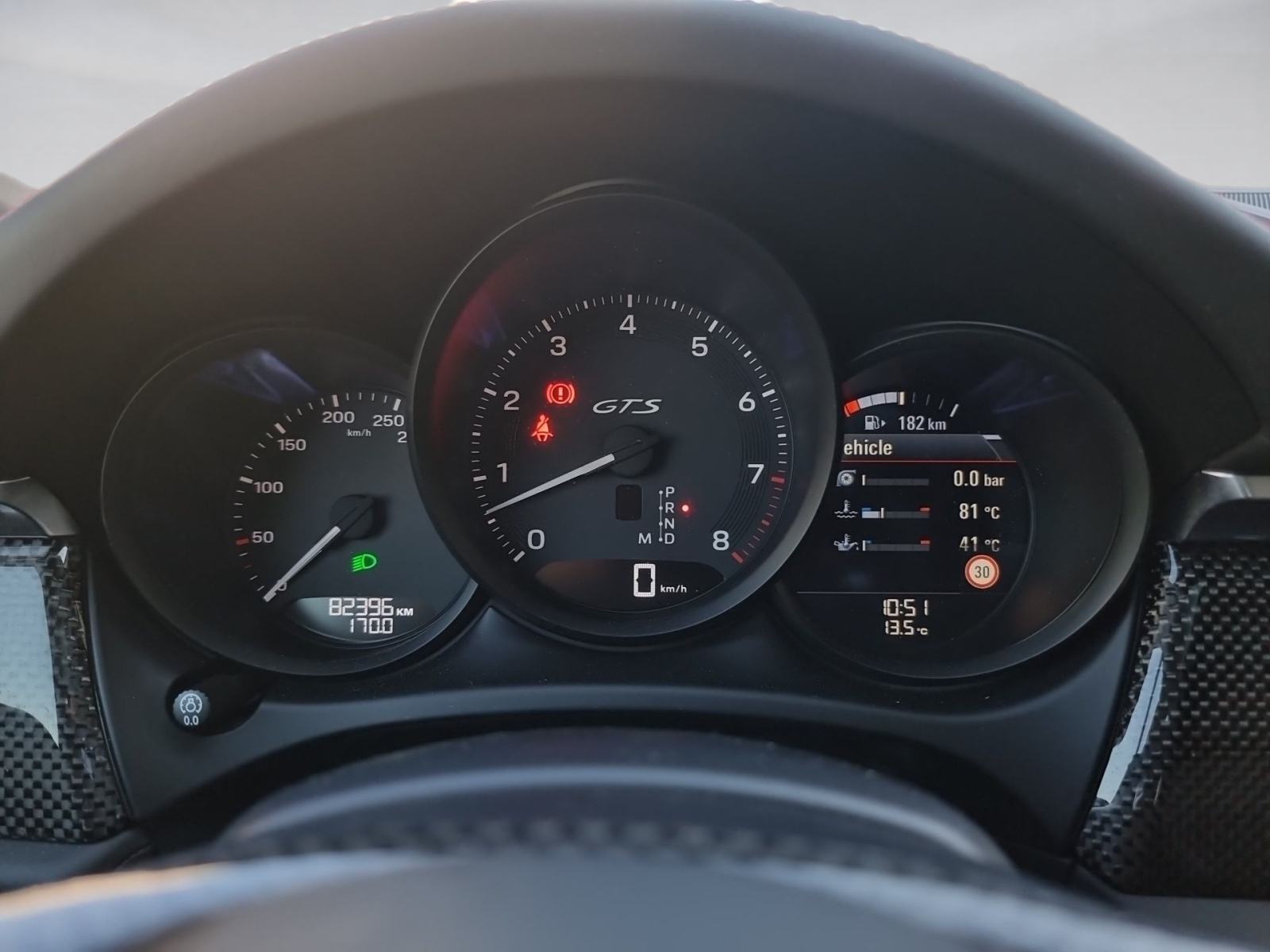 Porsche Macan gts 4x4, HR AUTO, SERVISNA POVIJEST, REG 09/26, fotografija 16