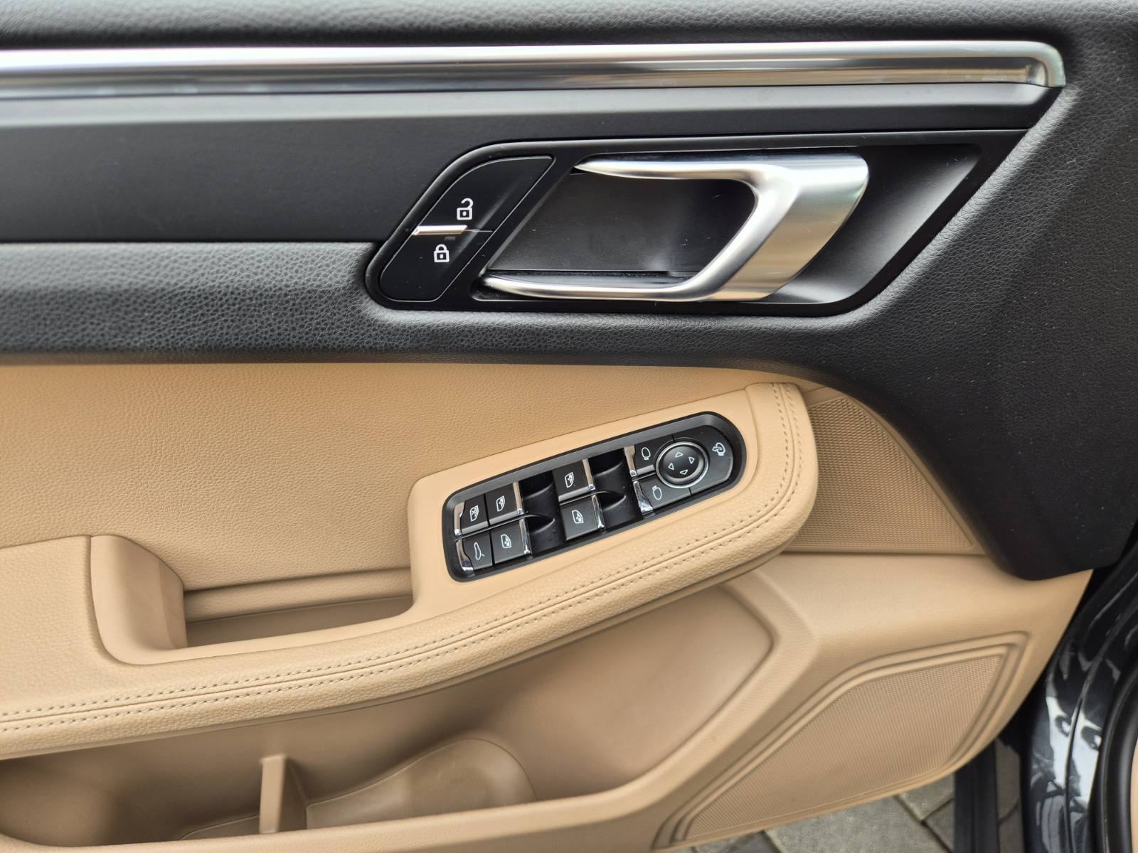 Porsche Macan III Facelift, HR Auto, Matrix, Kamera, 20" alu, u PDV-u, fotografija 17
