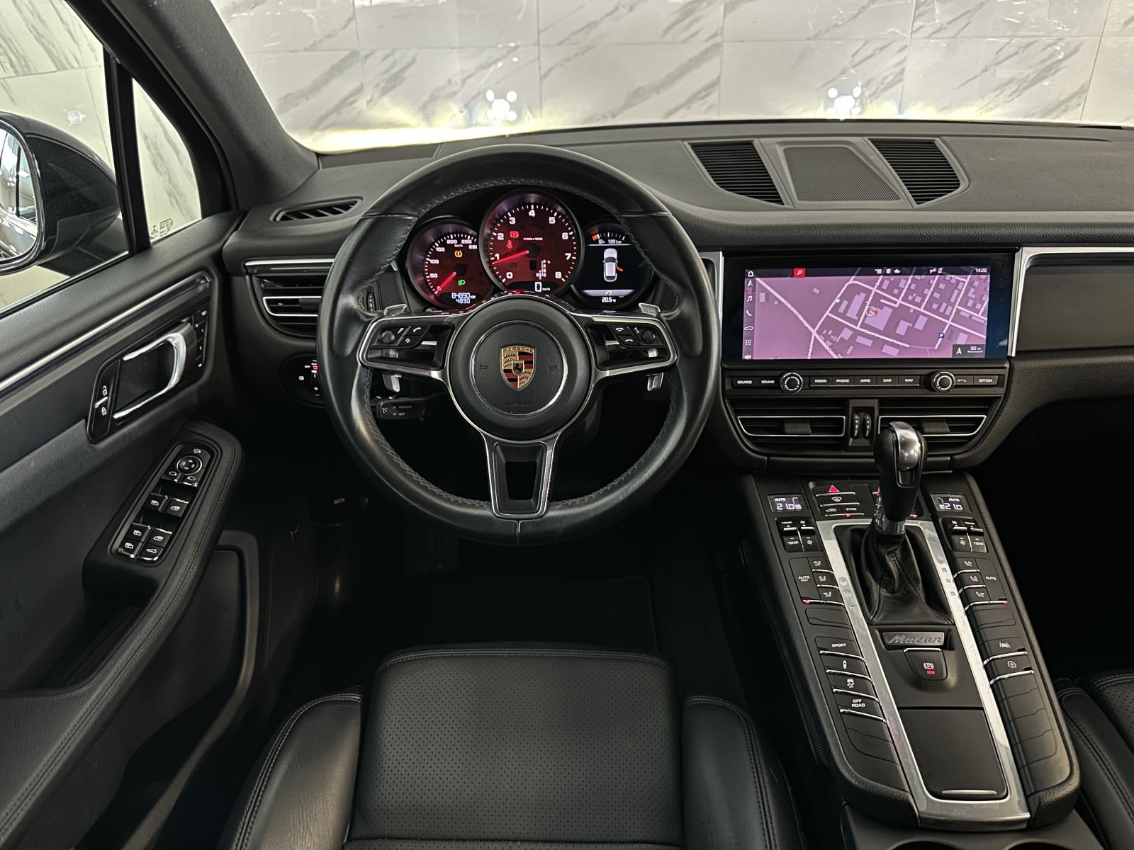 Porsche Macan - Slovensko vozilo, fotografija 10