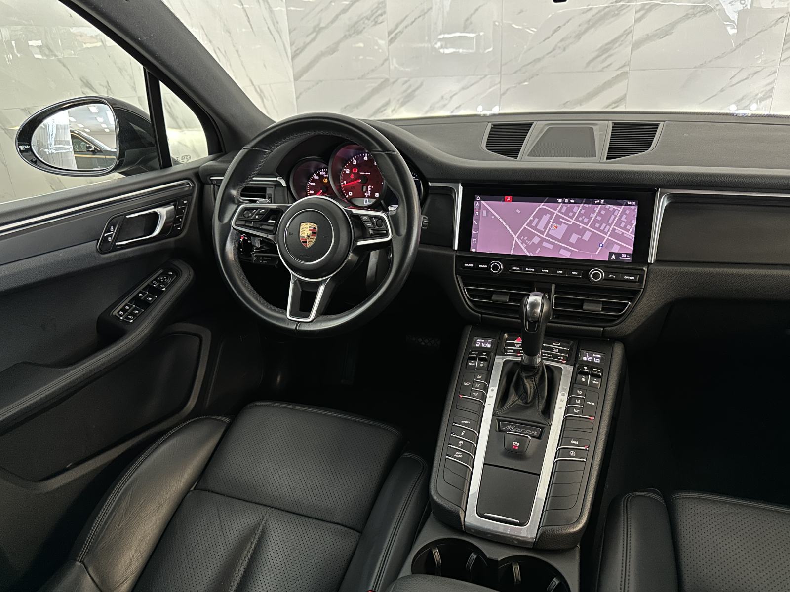 Porsche Macan - Slovensko vozilo, fotografija 12