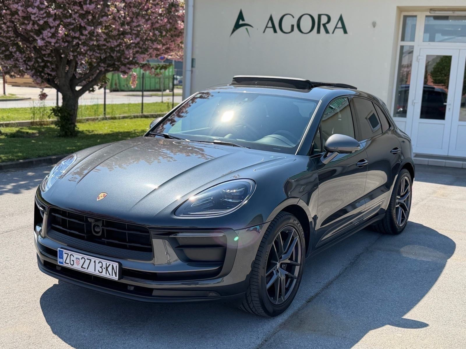Porsche Macan T 2023 – PDV / Porsche Approved / leasing / TOP stanje, fotografija 1