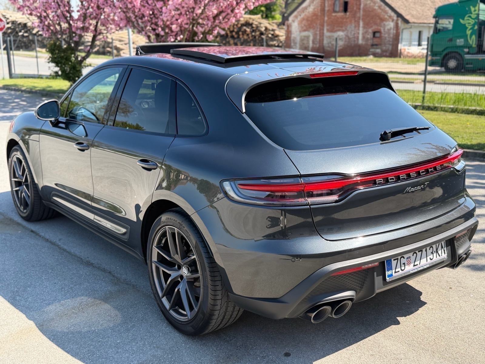 Porsche Macan T 2023 – PDV / Porsche Approved / leasing / TOP stanje, fotografija 11