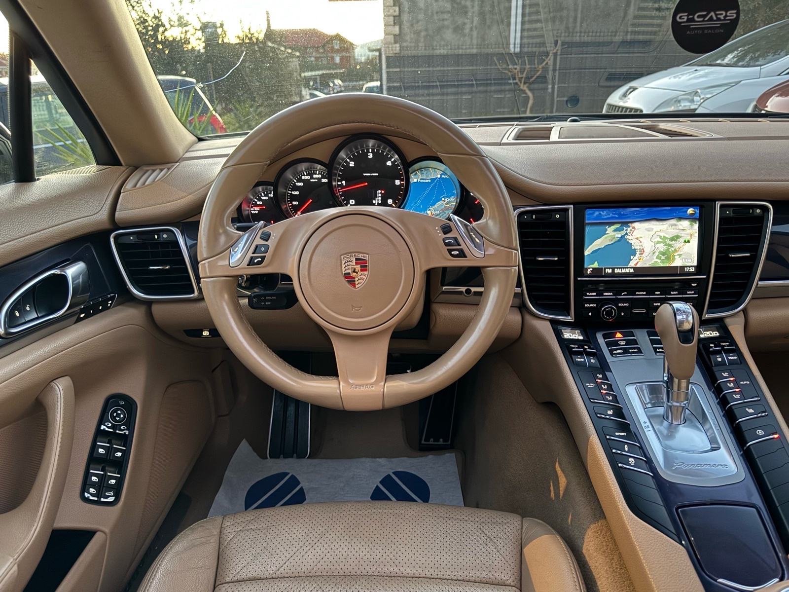 Porsche Panamera 3,0D_GTS OPTIKA_LED MATRIX—360°KAM—SOFT CLOSE—ŠIBER!, fotografija 19